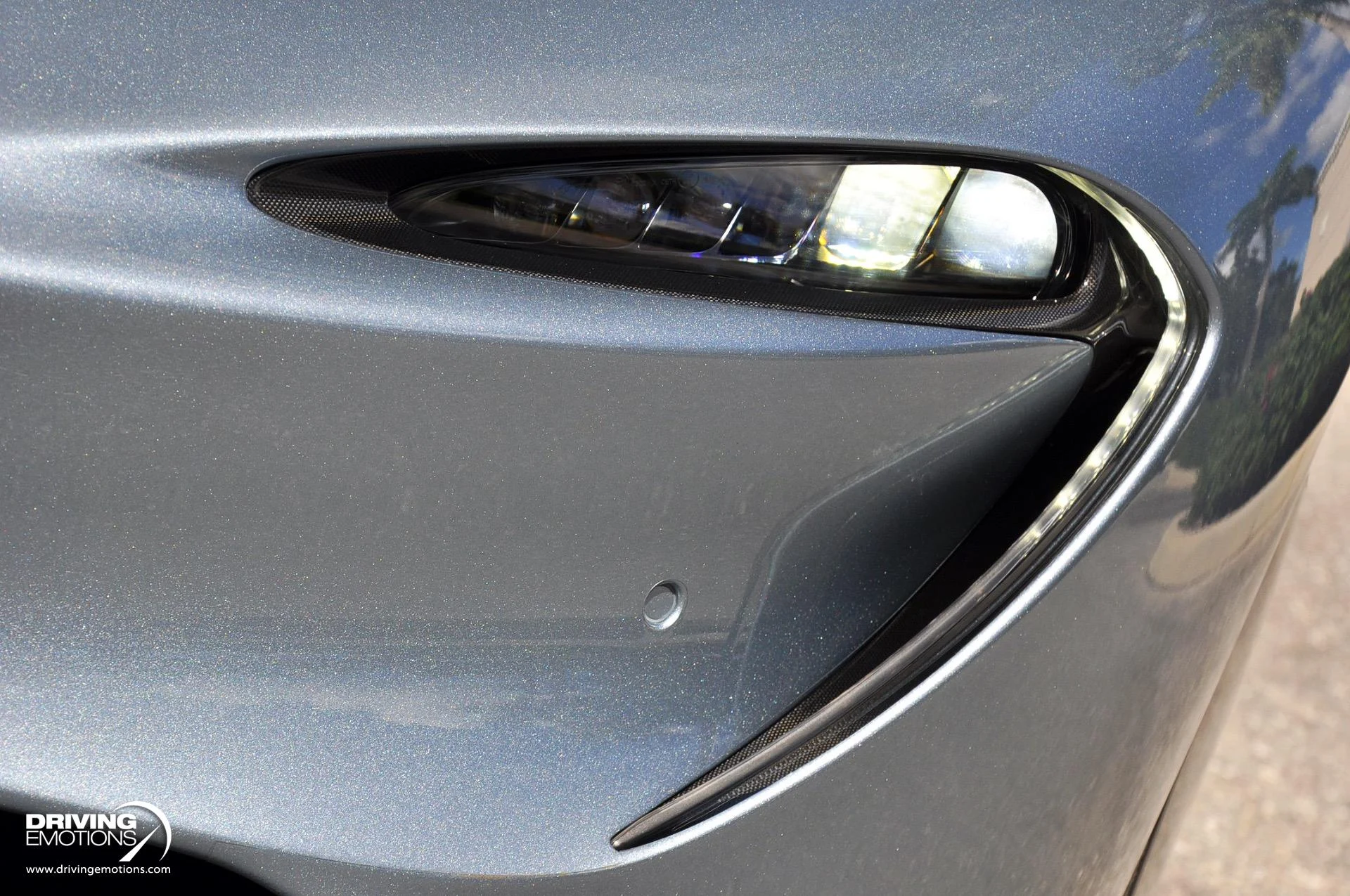 mph059_2156531563_821_p60_l_a936d5f300