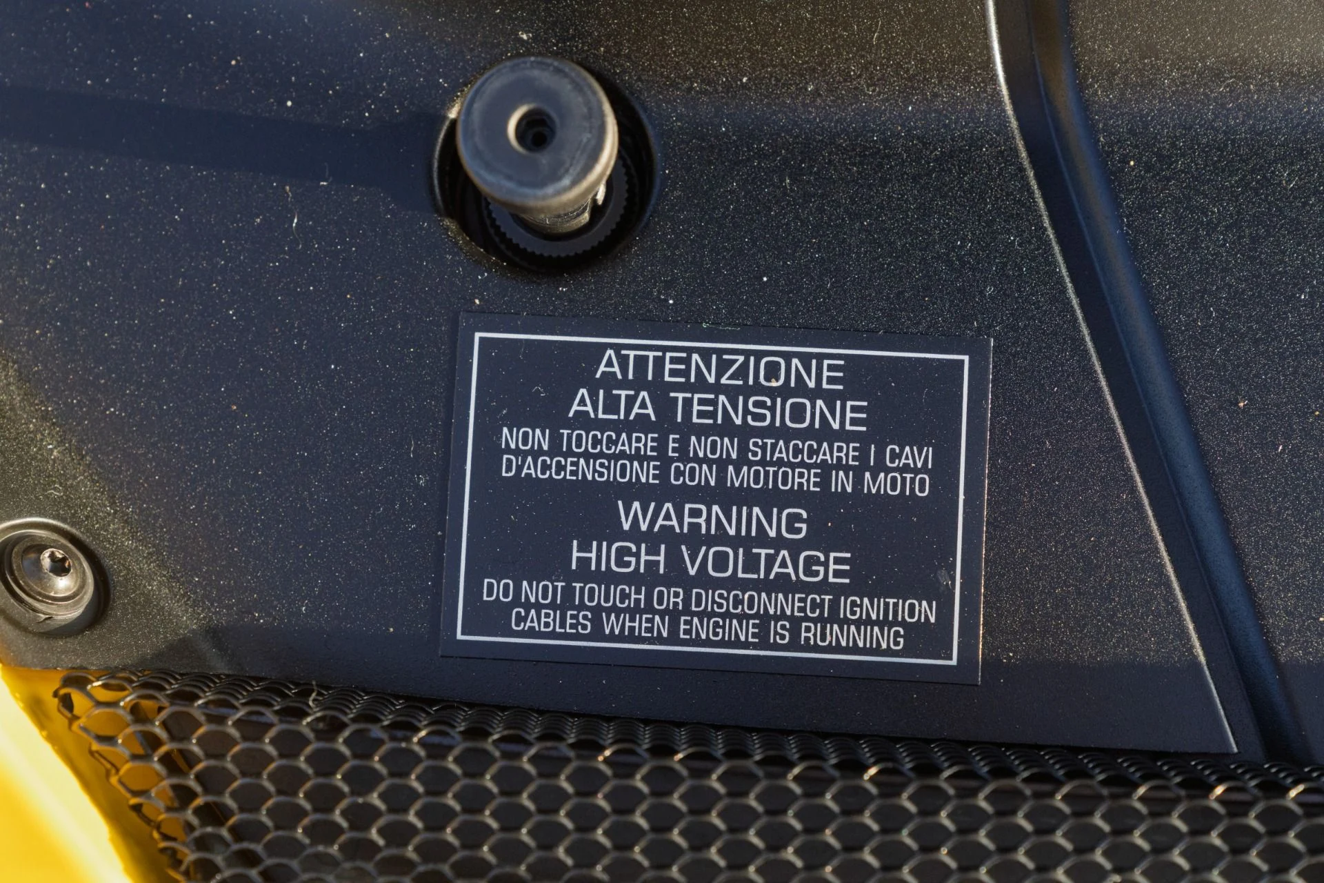 mph059_2198249291_Used_2025_Ferrari_296_GTB_1756227854_c212368cd2