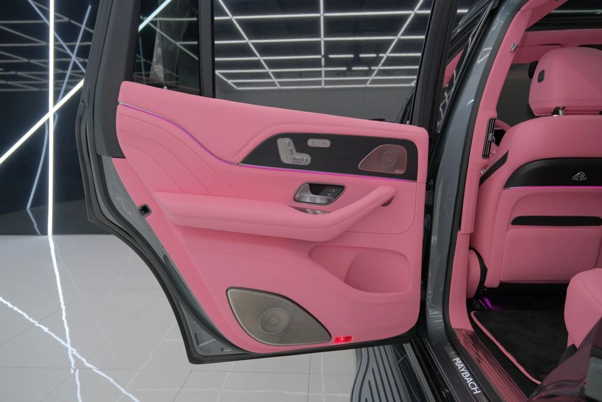 mph059_223578545_1d88507b55ab66e1b7338fc852709700_90eb4e9b73