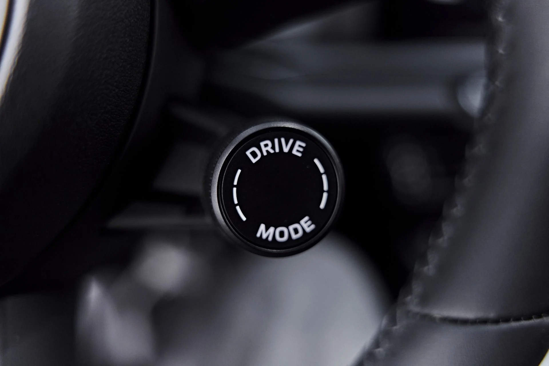 mph059_2260375113_Used_2024_Porsche_911_Carrera_T_1790639830_0e094455b2