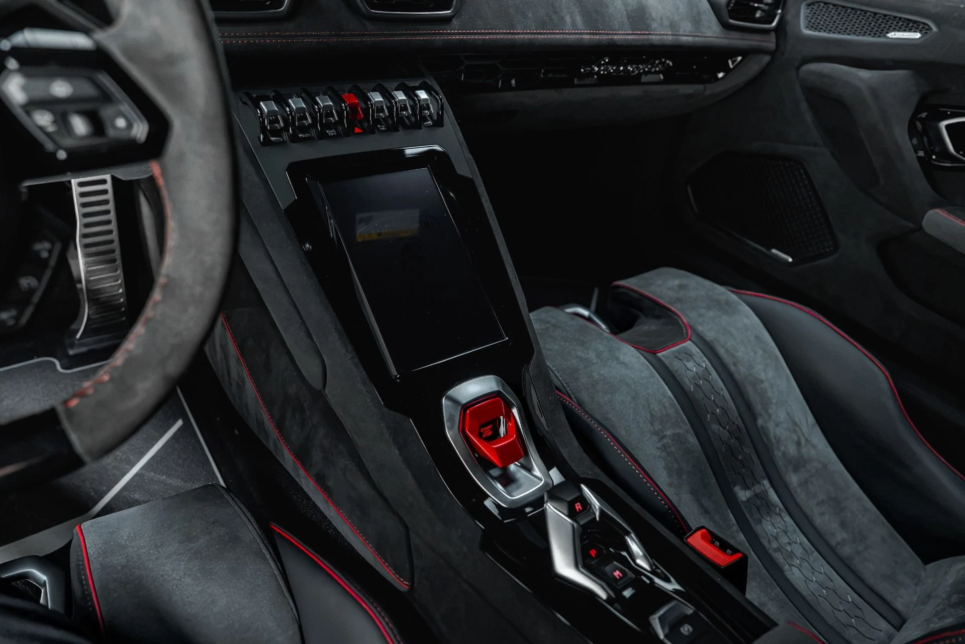 mph059_2264561024_Used_2024_Lamborghini_Huracan_Sterrato_1792021027_ce82f5c53f