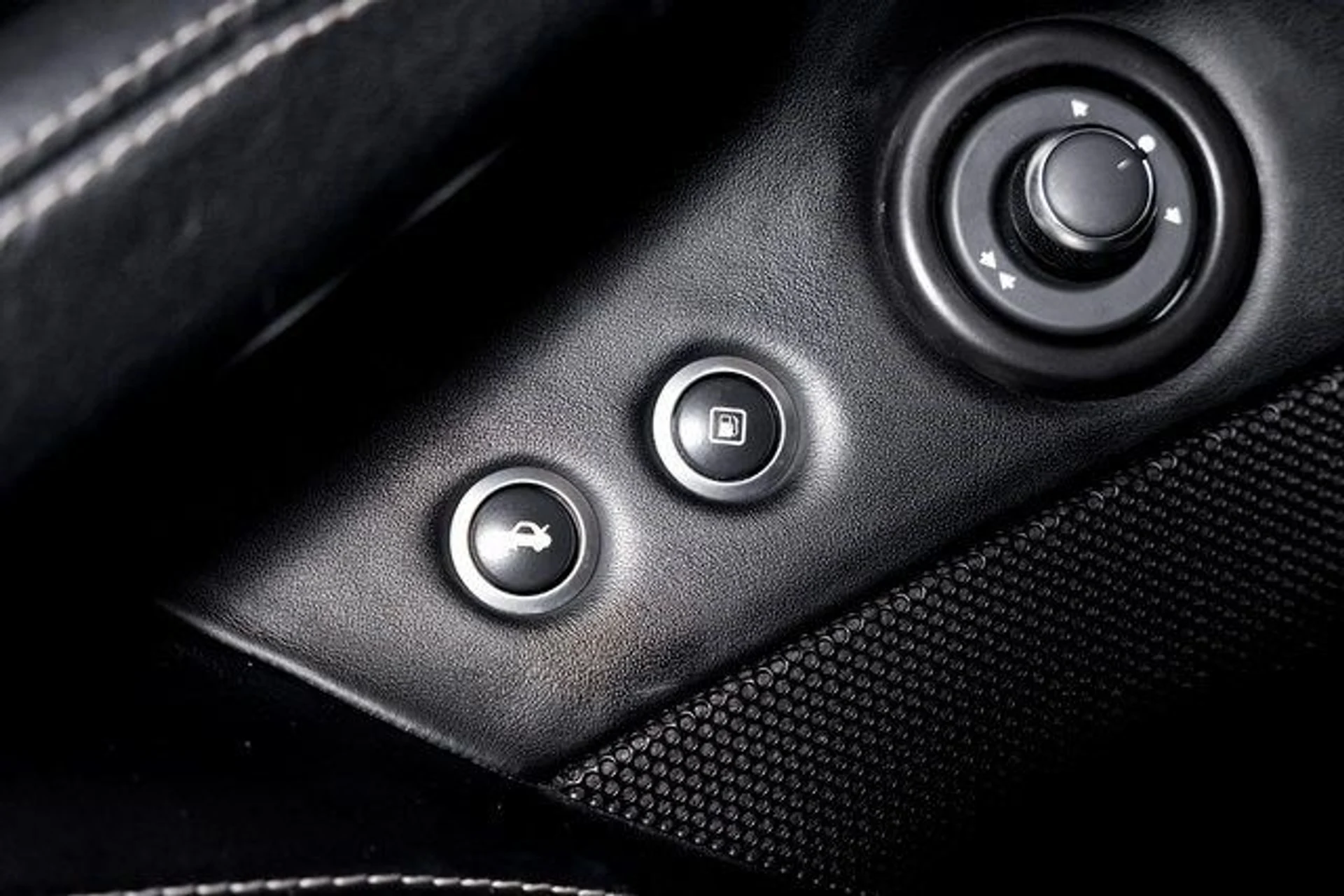 mph059_2270185398_d5f3371647816d7074f04a4a1310e3ccx_5b7c474405