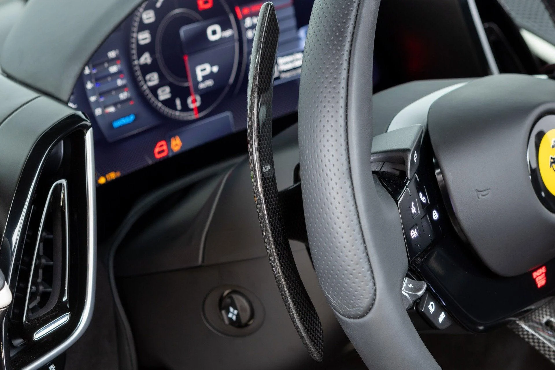 mph059_2286907126_Used_2024_Ferrari_Roma_Spider_1777382703_4e641ecdc0