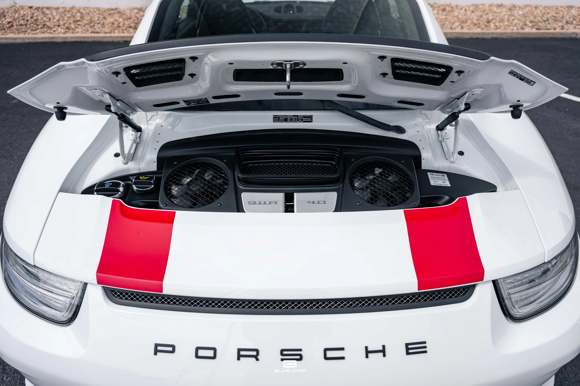 mph059_2308854398_6a691cfa0737cbb3151e9315_23789_202016_20_Porsche_20911_20_R_60_ad253bf011
