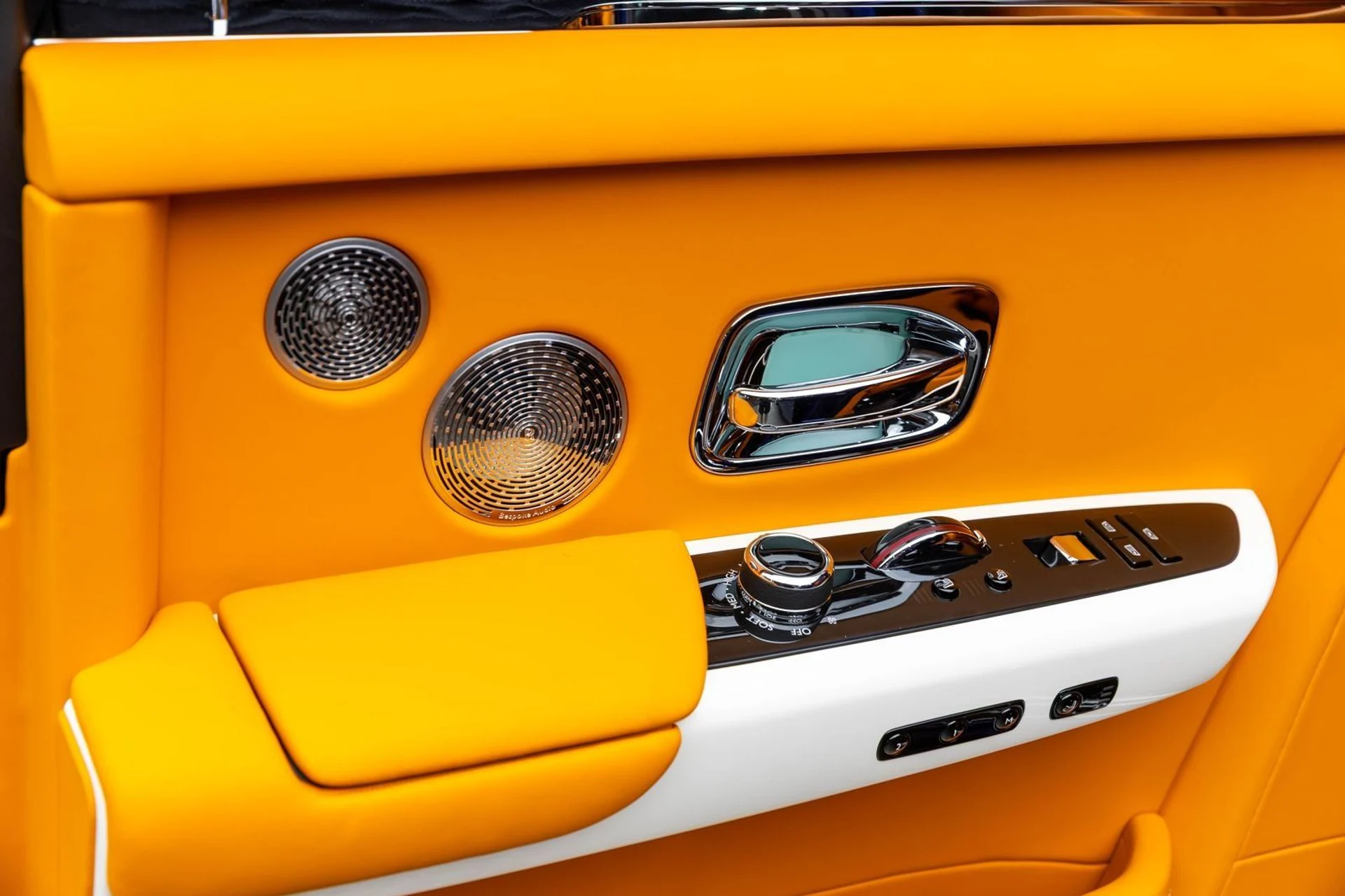 mph059_23997723_60_c376249547