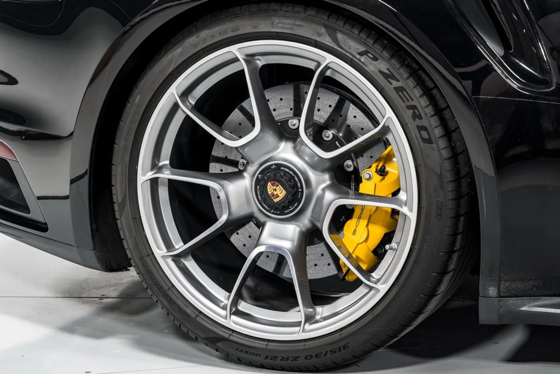 mph059_2403396947_0dc2b2ac9102992f738eebf0e9a76621x_cc014a8681