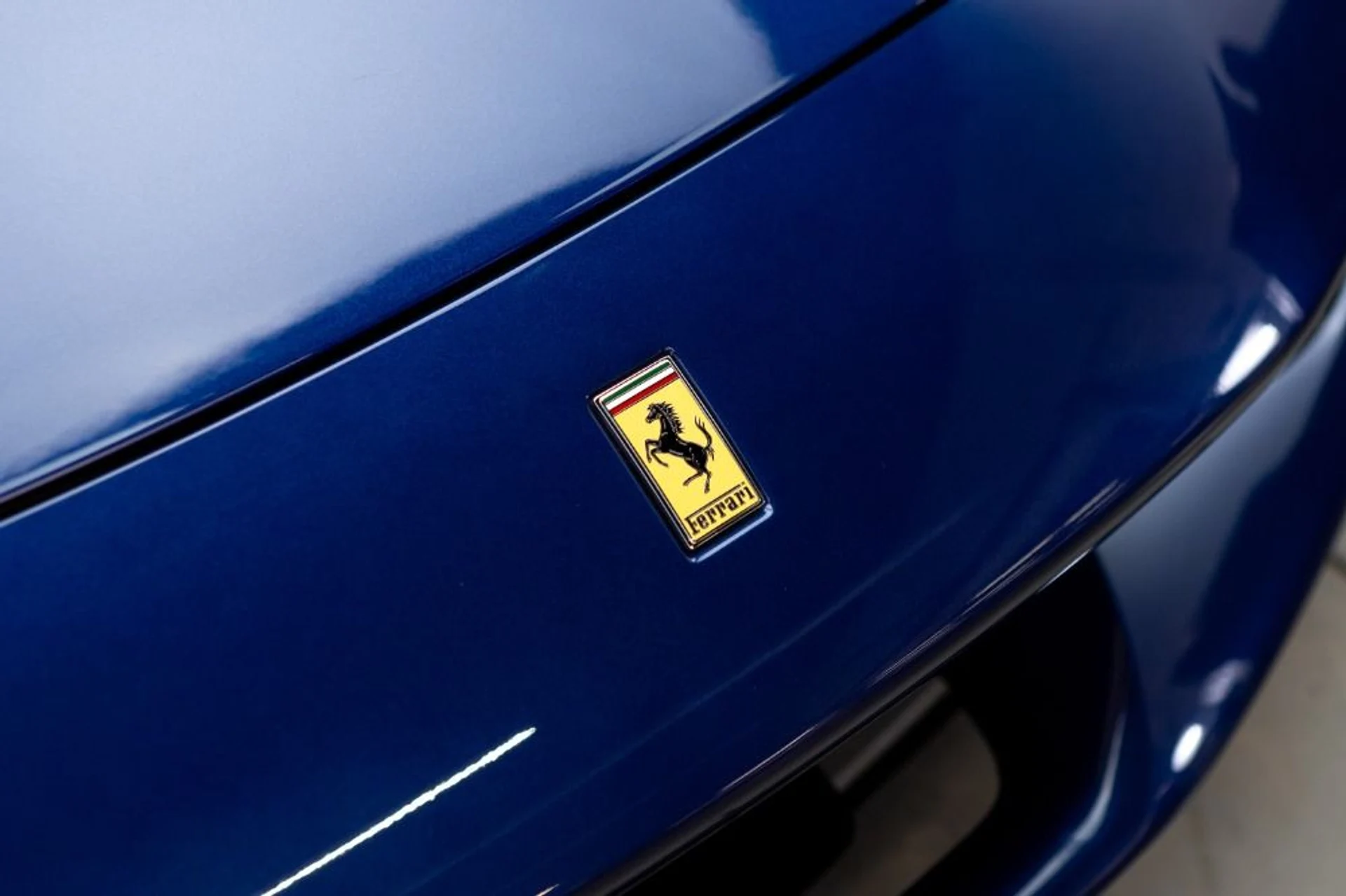 mph059_2429450669_Used_2023_Ferrari_296_GTS_242ed44221