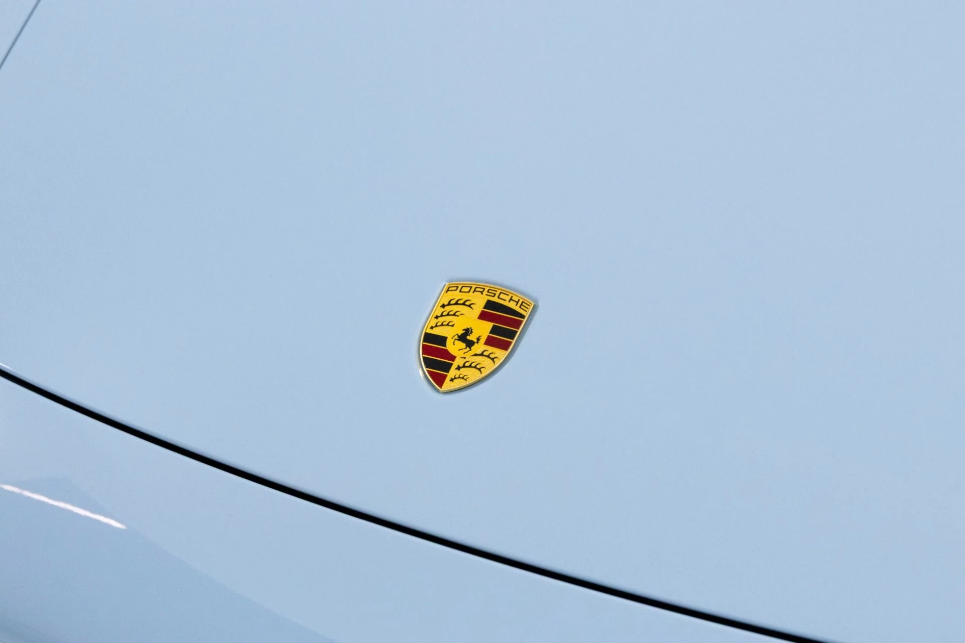 mph059_2496320519_Used_2023_Porsche_911_Targa_4_GTS_1762298461_dc81e46d25