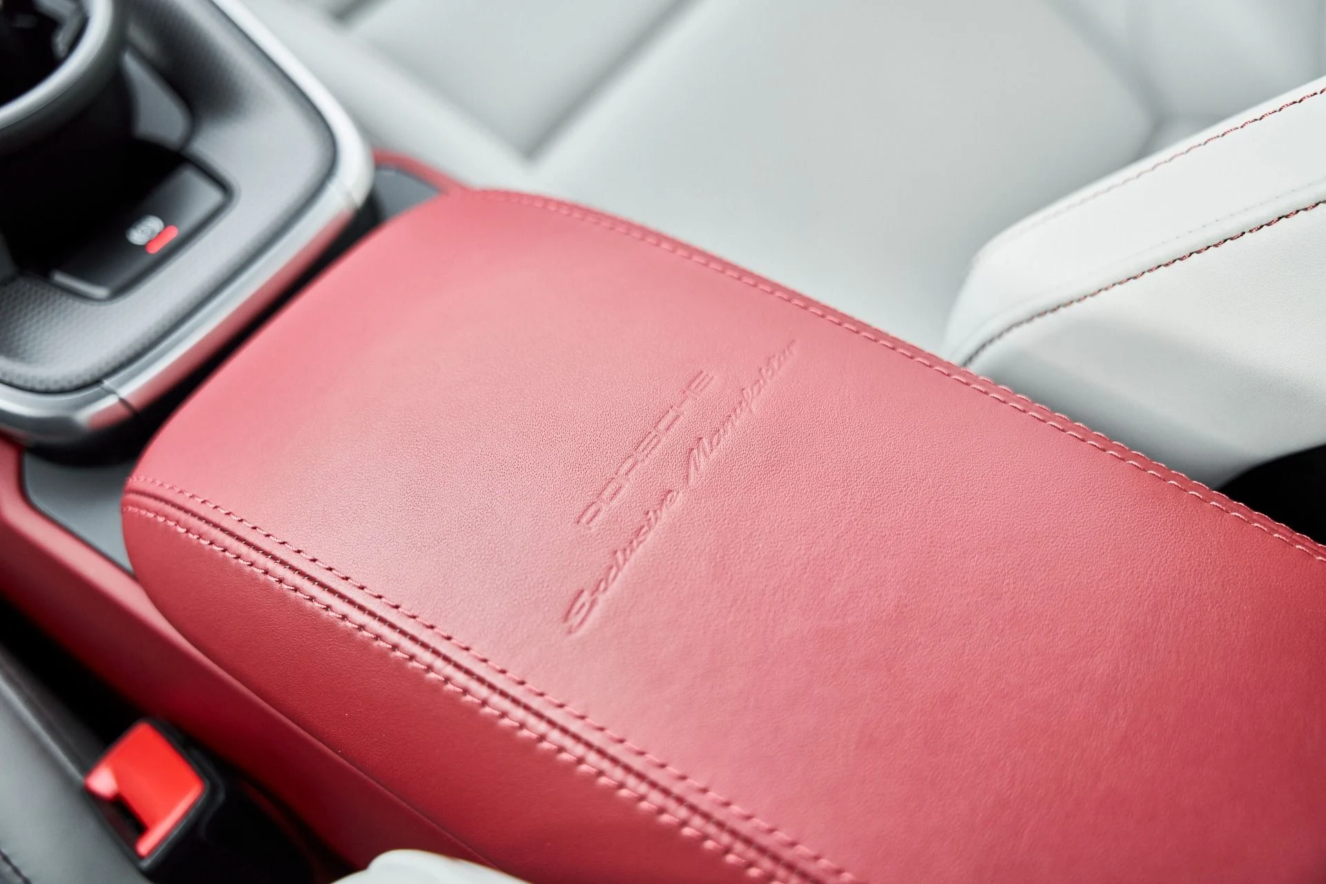 mph059_2561234956_Used_2024_Porsche_911_Turbo_S_1767751509_7083f4563d