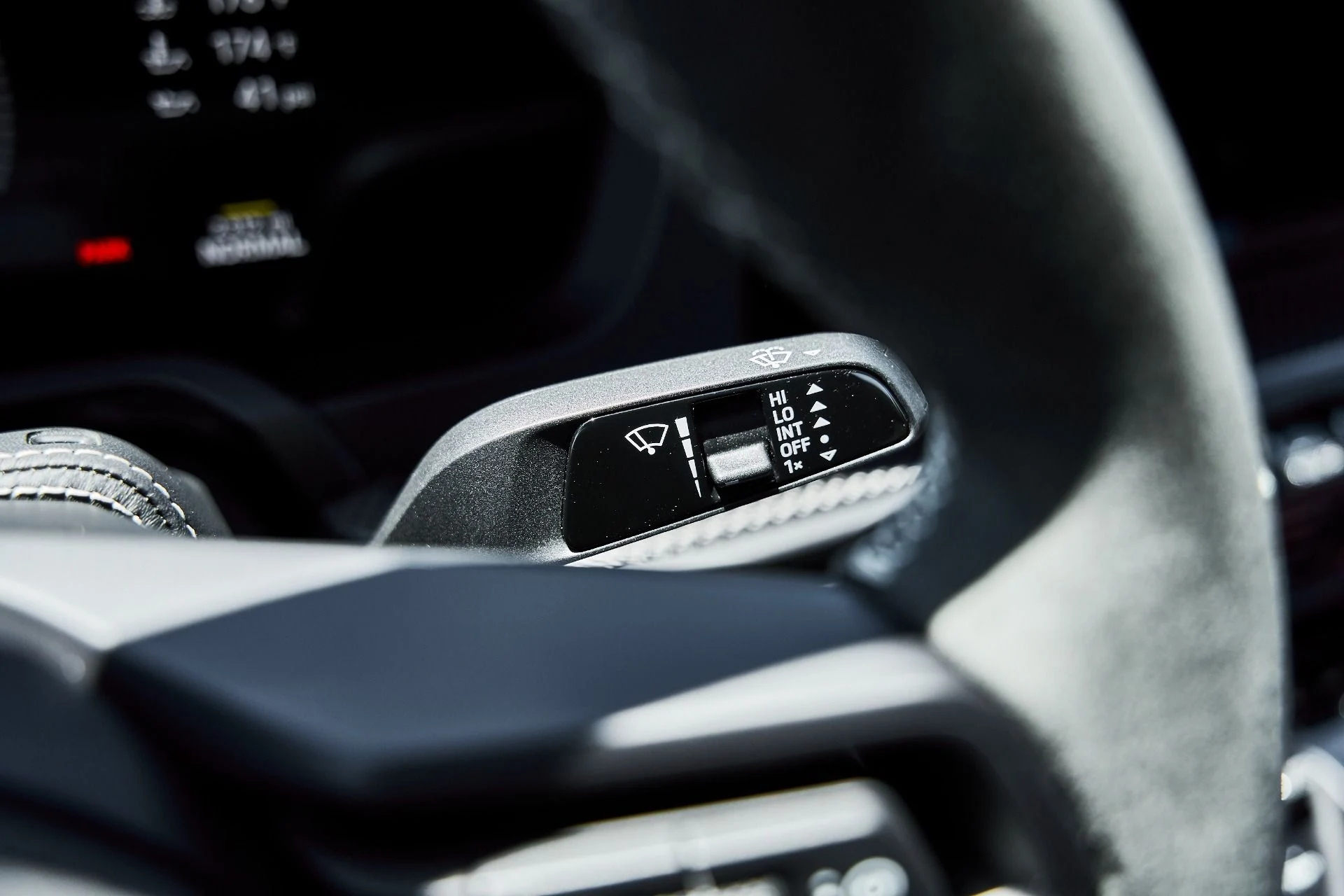 mph059_2570460966_Used_2025_Porsche_911_GT_3_1780363343_9b8d109d7c