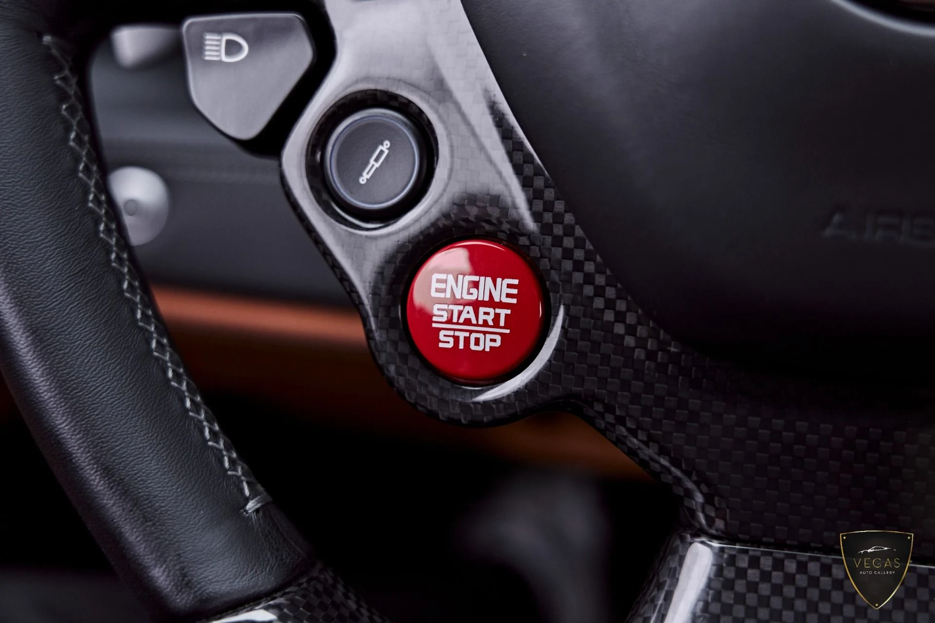 mph059_2608015742_Used_2018_Ferrari_488_GTB_Base_1783498268_01c94b8776