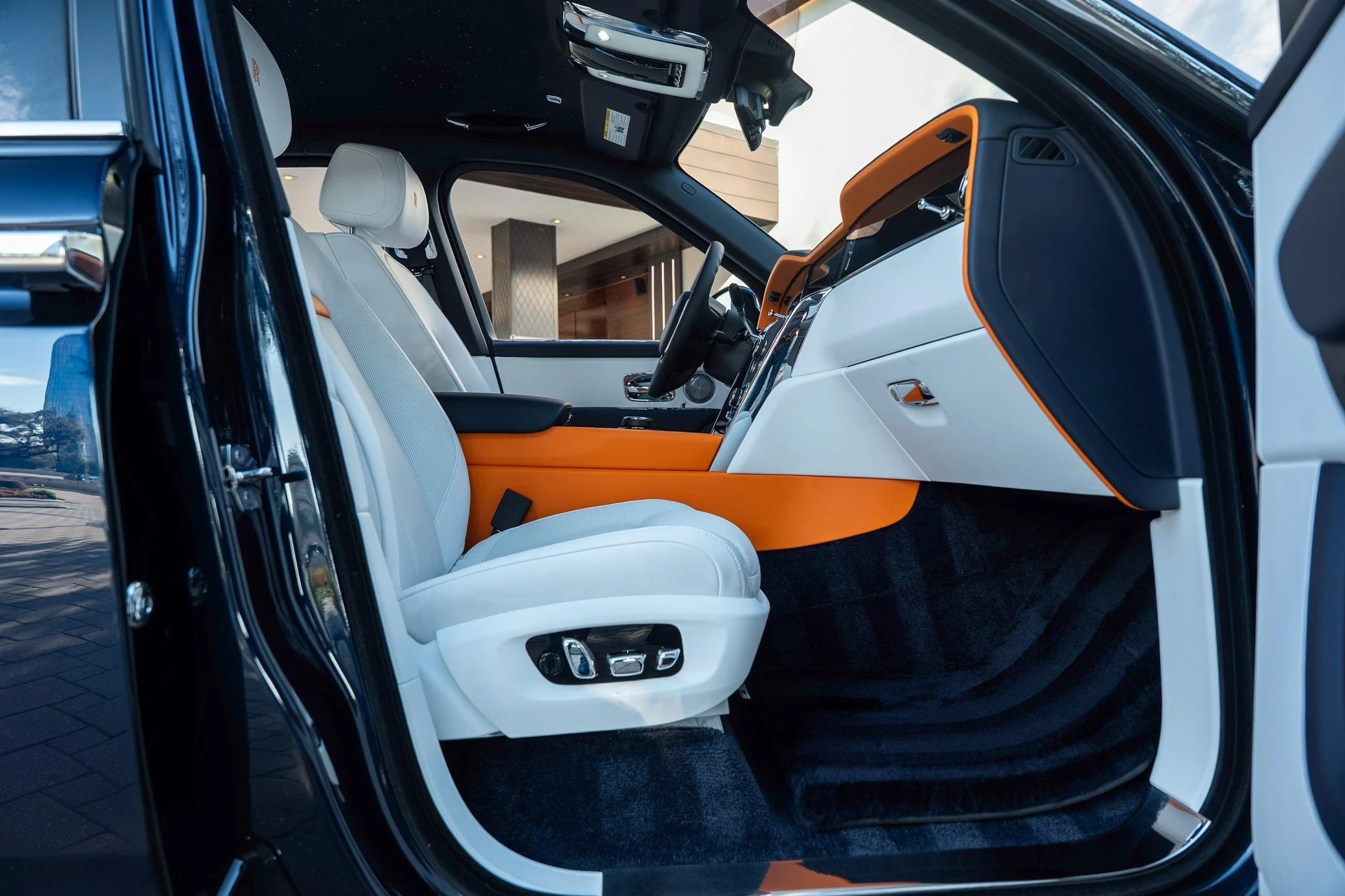 mph059_2611893064_465211304_695cc4098f3ee920bf5187e8_812dafa661