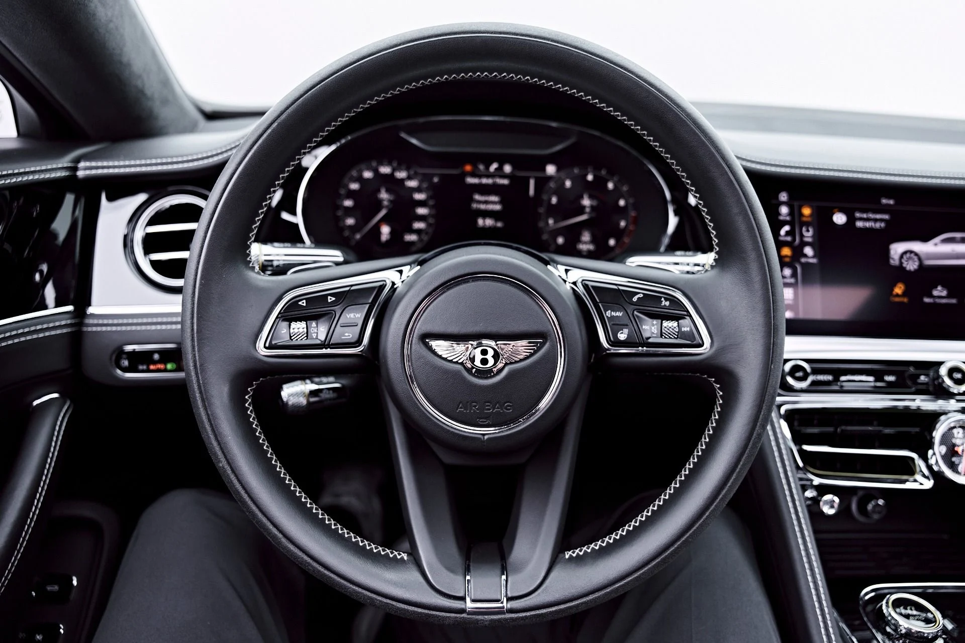 mph059_2631838410_Used_2023_Bentley_Flying_Spur_S_1784247320_1c848362d6