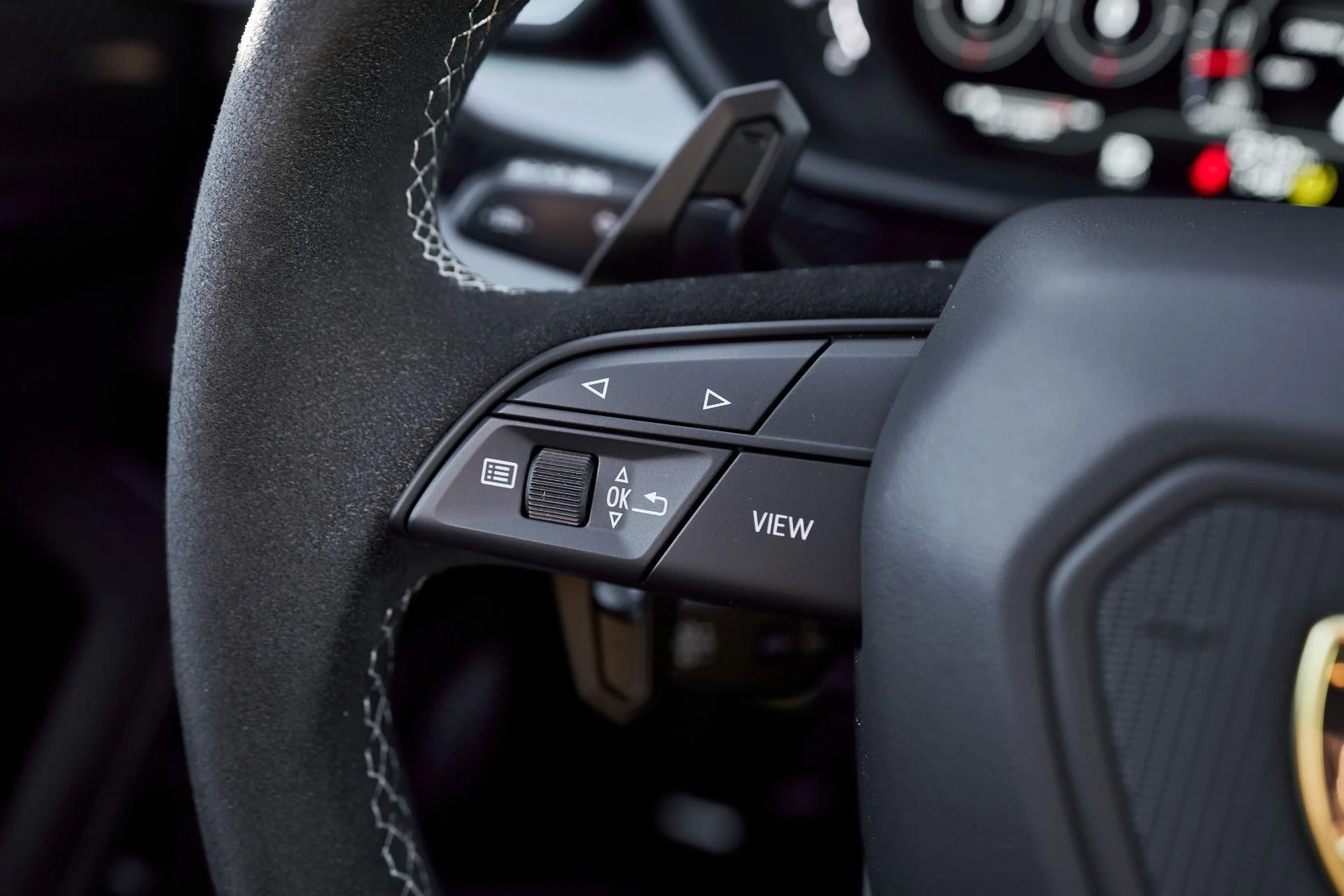 mph059_2646241323_Used_2024_Lamborghini_Urus_Performante_1764124871_c955336e9e