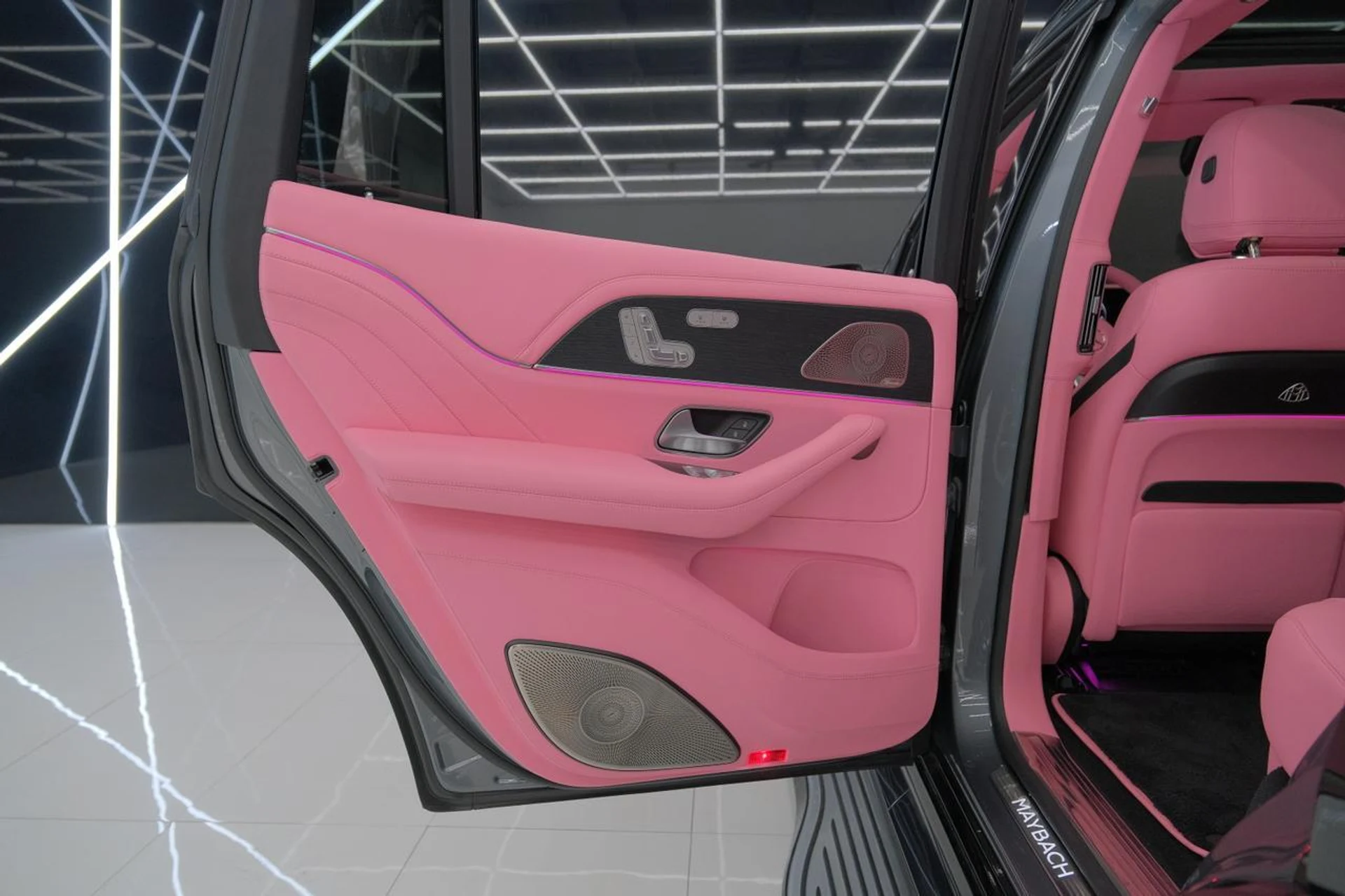 mph059_2676242926_ddc5bed7543d15705ef5d78866a079bf_36f7f2c79f