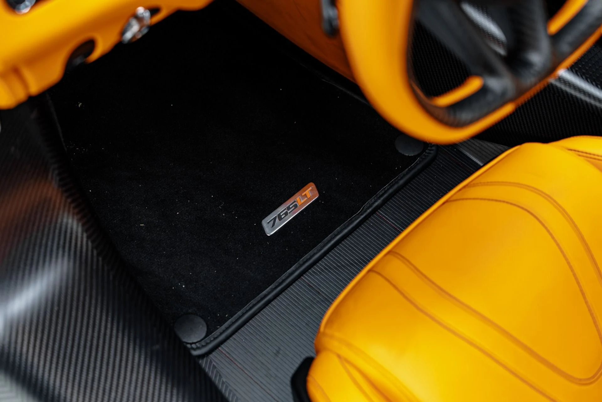 mph059_2711144897_Used_2022_Mc_Laren_765_LT_Spider_1792622328_3dc0efcdea
