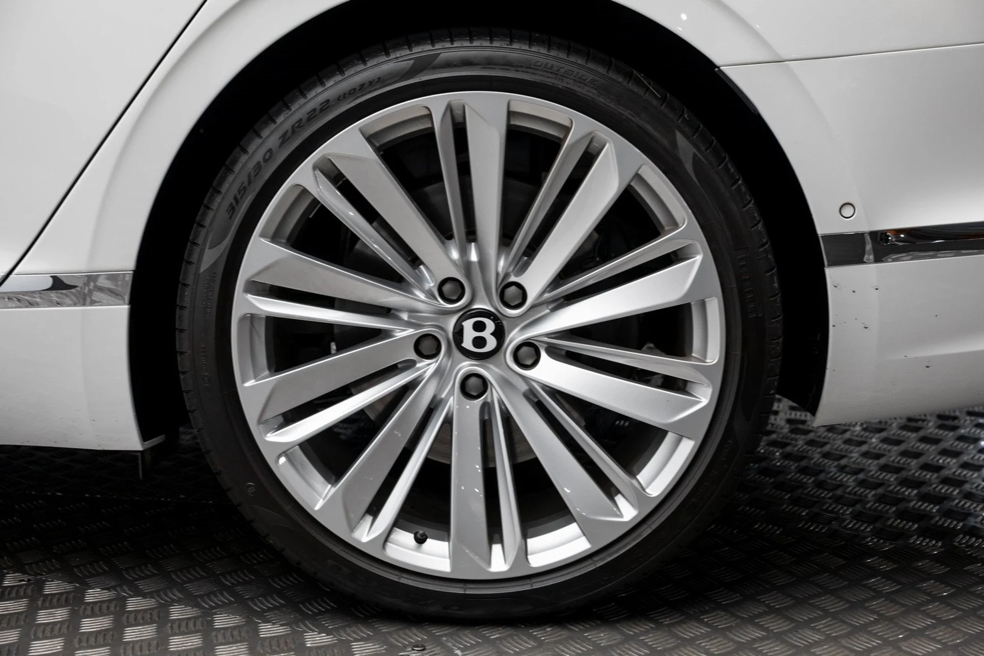 mph059_2783365450_60_6218f75bb9