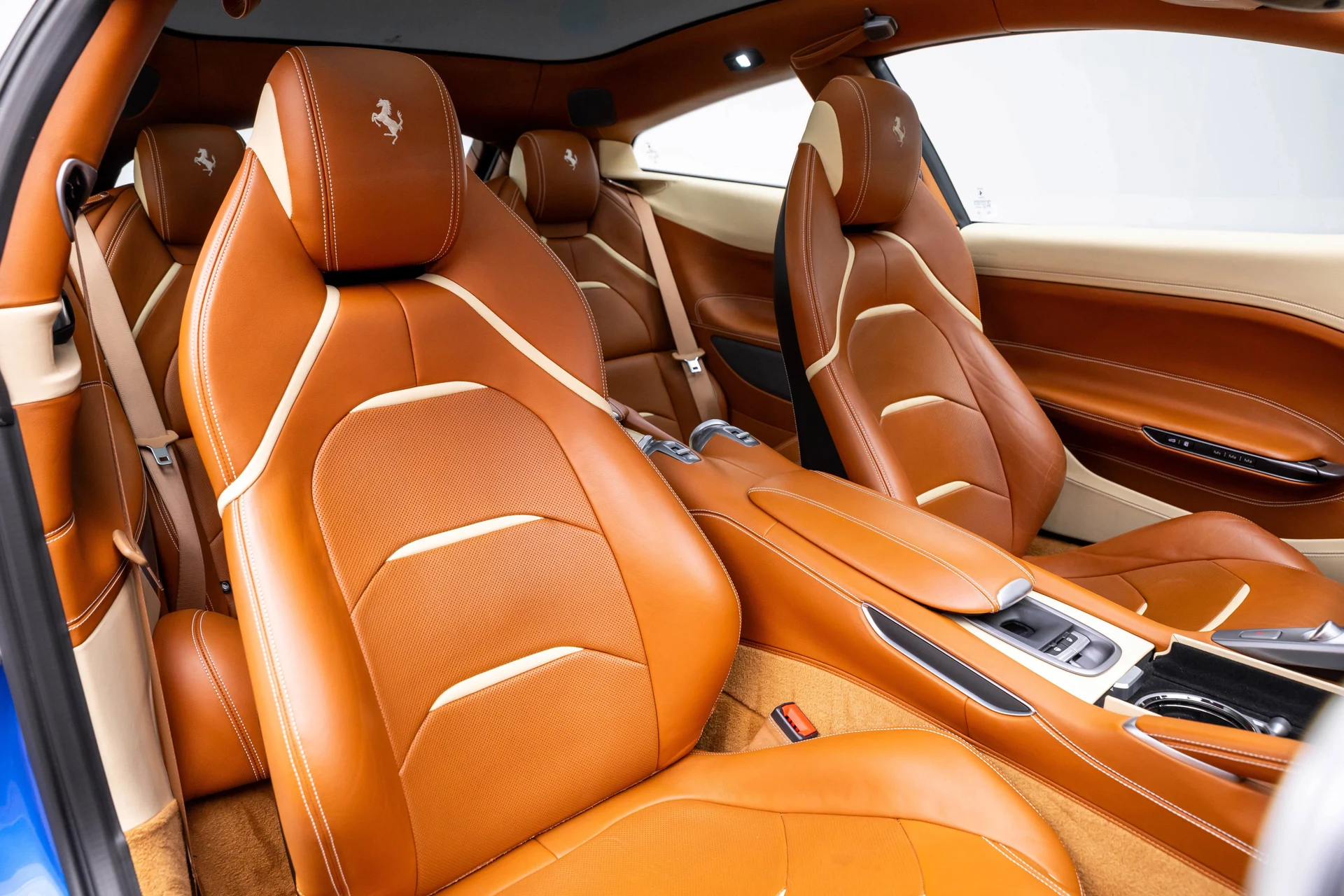 mph059_2844248874_5f8b0699f480440ba4f24418bea433c0_951348e81d