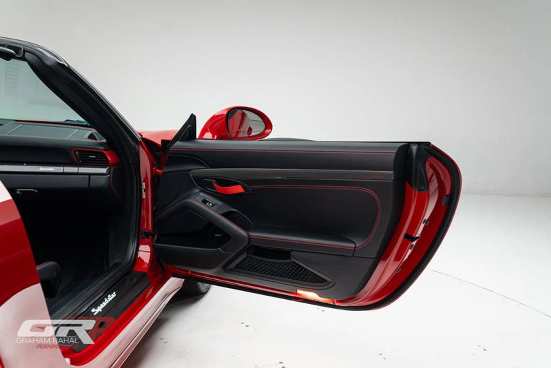 mph059_2845924364_205_FC_0_F2_F51_F_4_C5_F_A069_96_DB_2_F4_F4_FAB_933130b642