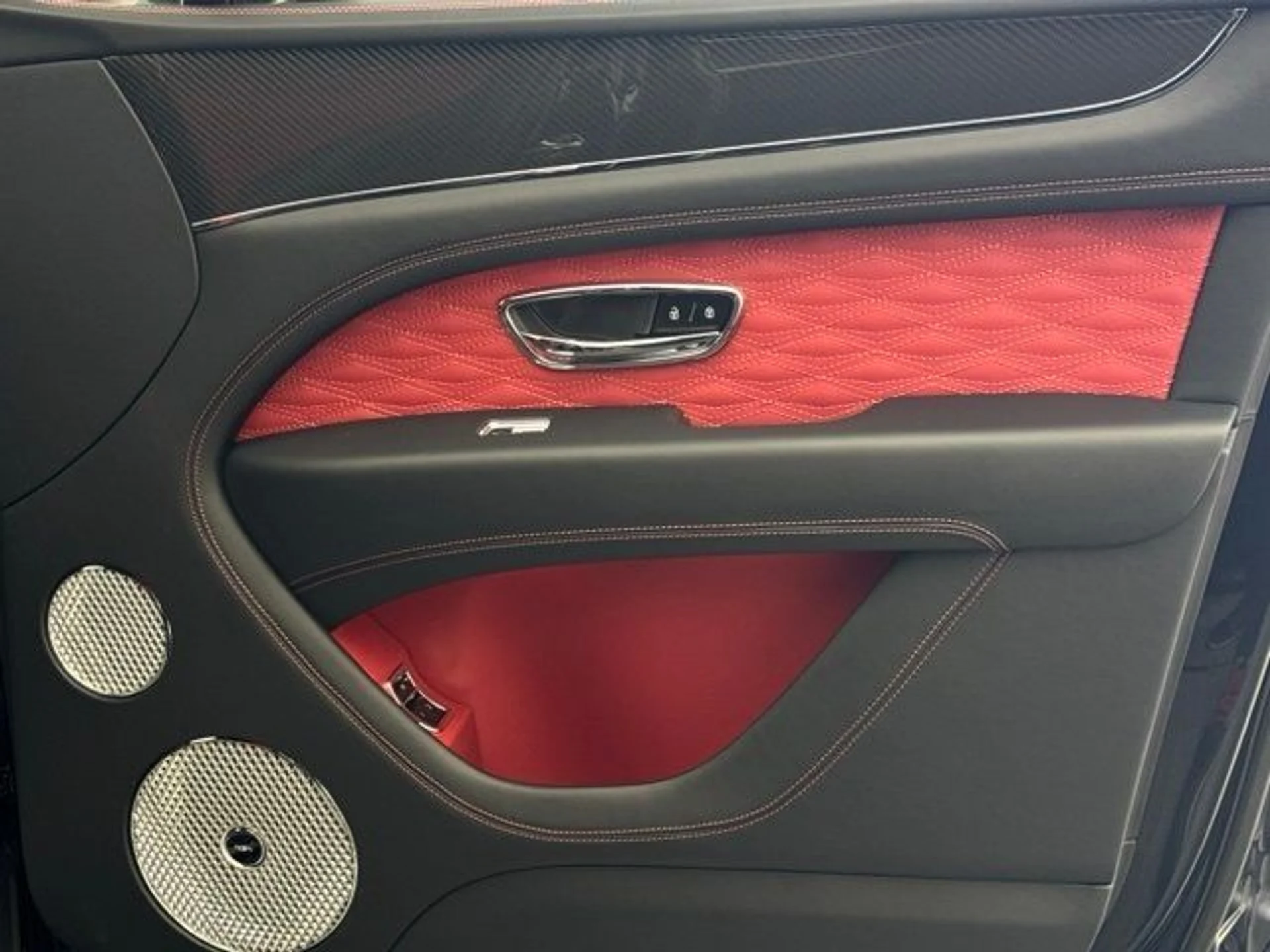 mph059_2905867740_pvh3wmv92sm8sobggmz6nyp8neo7_c56040d13d