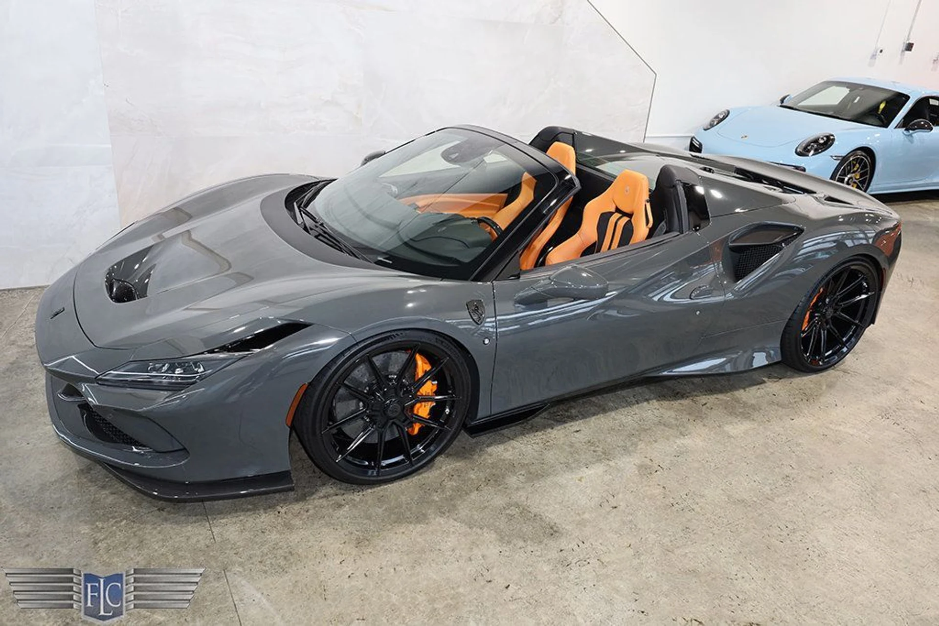 mph059_2911044494_used_2023_ferrari_f8_spider_convertible_9689_22975625_60_1024_28445e5b68