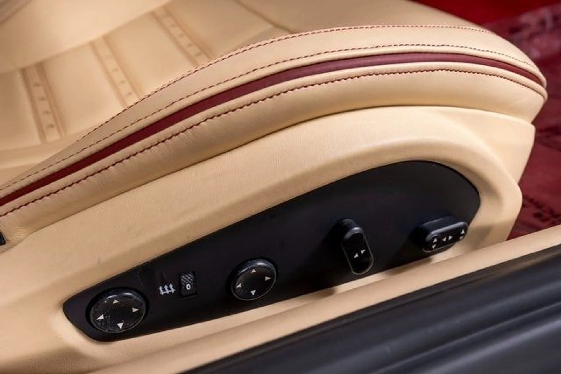 mph059_2941478536_186302250bed9902dbe09fedb3767c7fx_381fa7ed8e