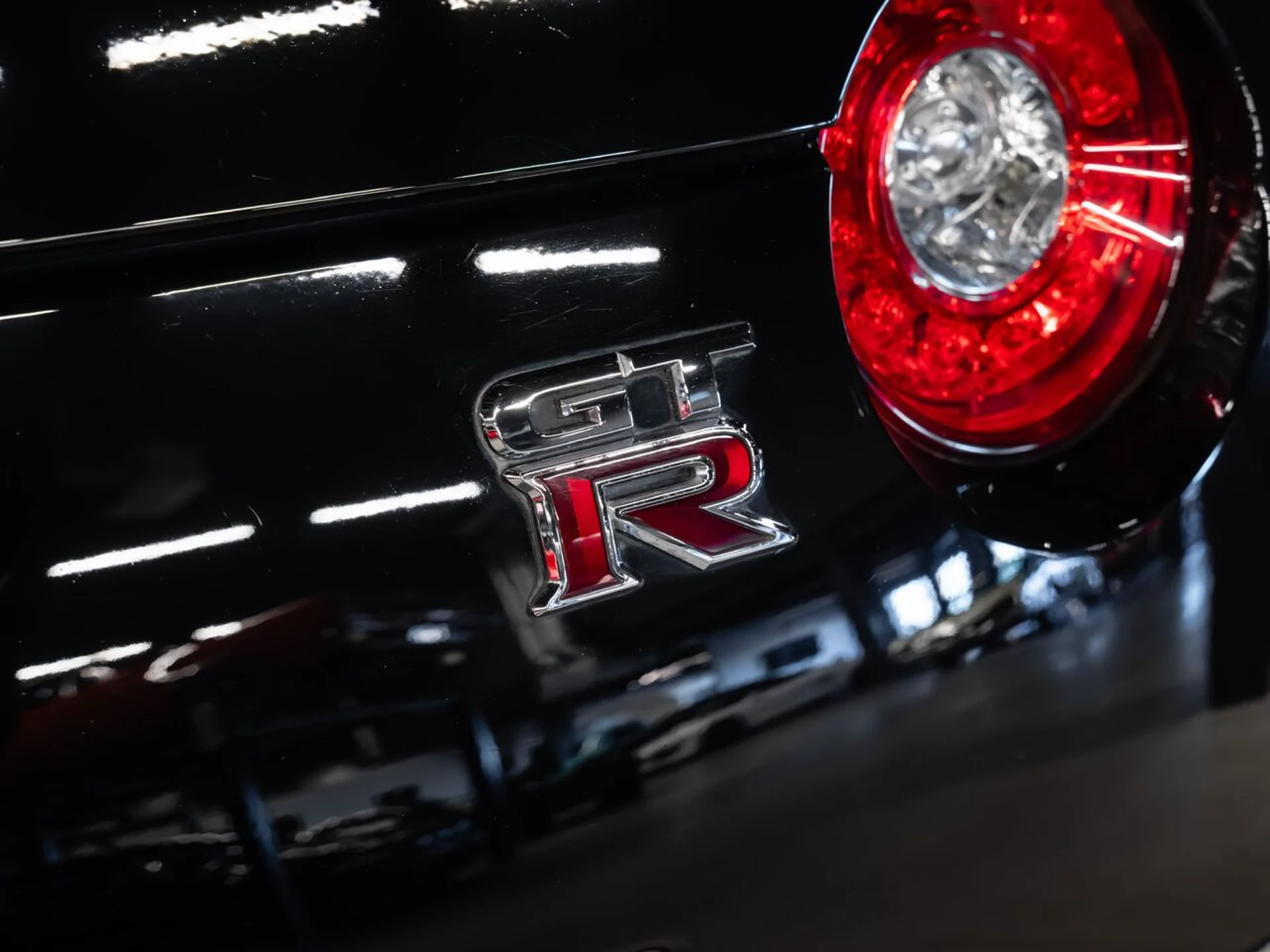 mph059_2973623767_nissan_gt_r_2009_027b8fe244