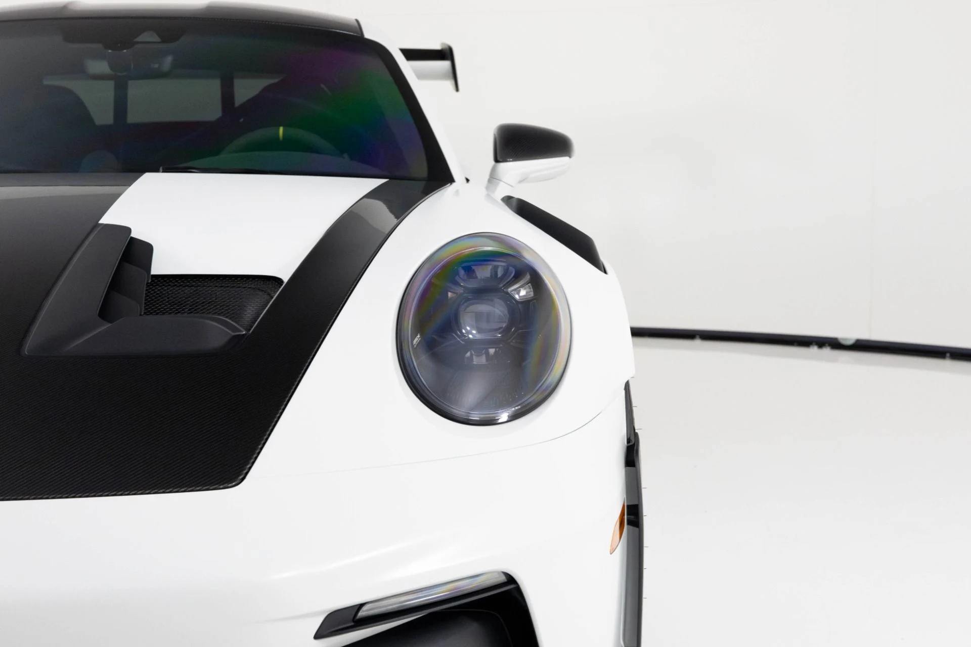 mph059_2993002837_Used_2024_Porsche_911_GT_3_RS_1763426503_6b79be19ce