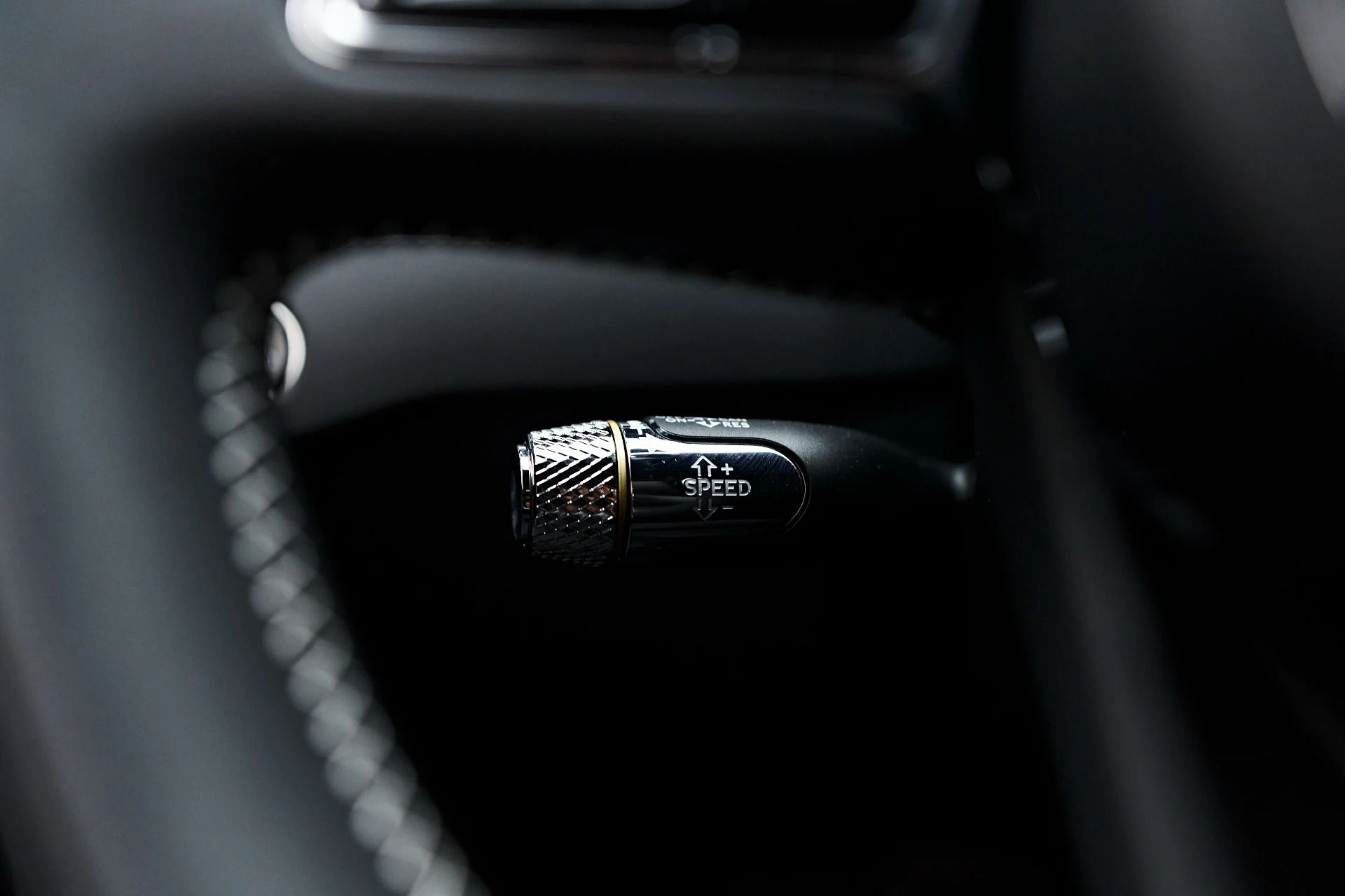 mph059_2994746122_Used_2024_Bentley_Continental_GT_V8_1757448274_6fbb179be5