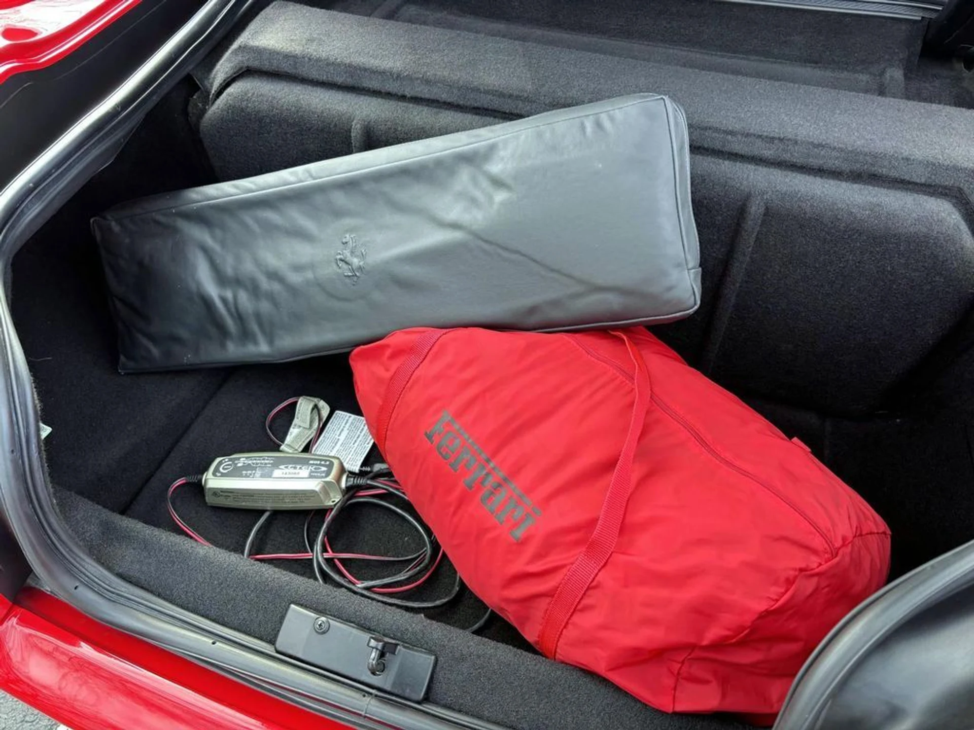 mph059_2996667773_32e8e0660e8491f087a55eff215c9fd2x_3e71ee13bd