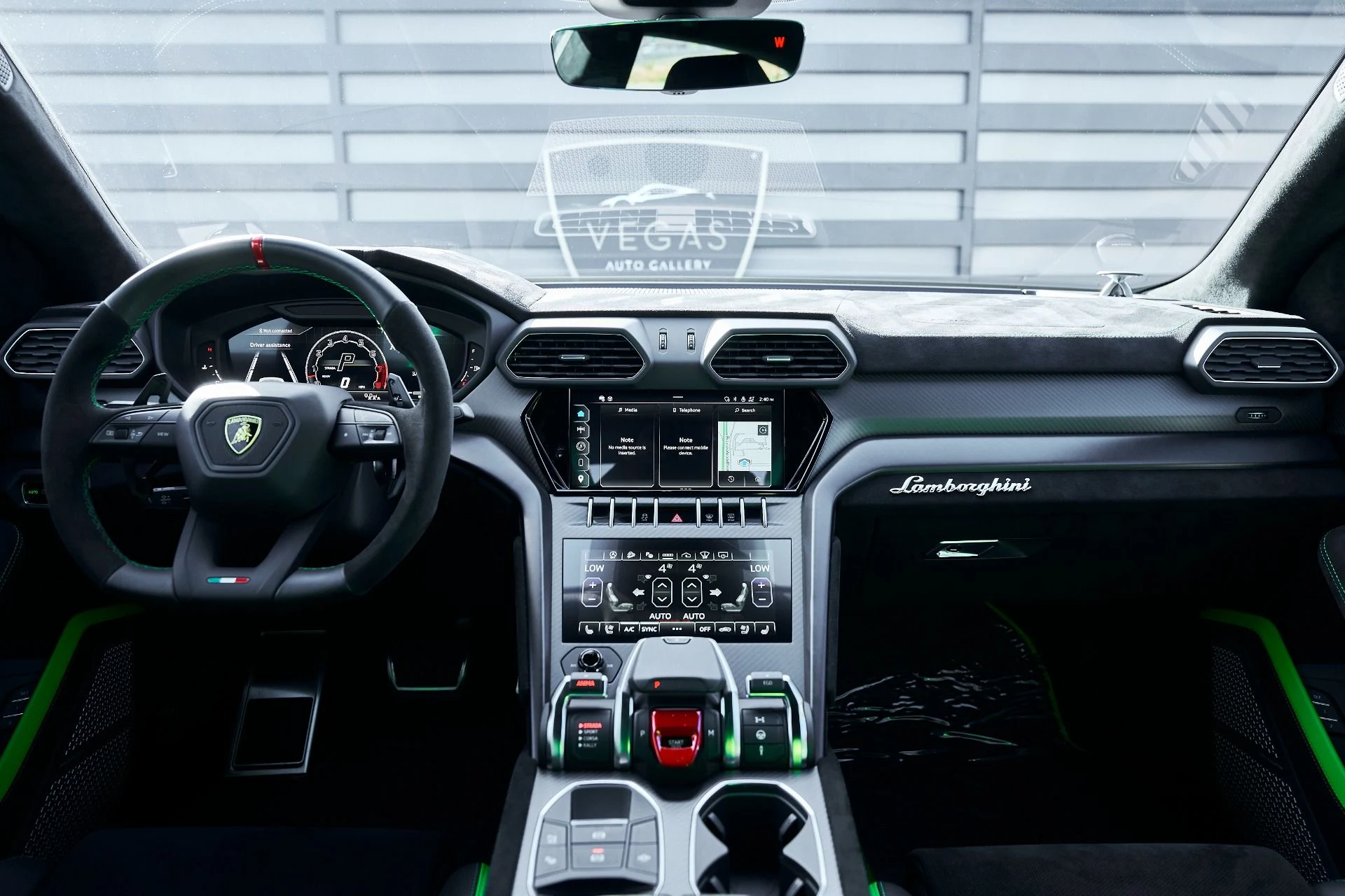 mph059_2996825864_Used_2024_Lamborghini_Urus_Performante_1772849145_fd2555f414
