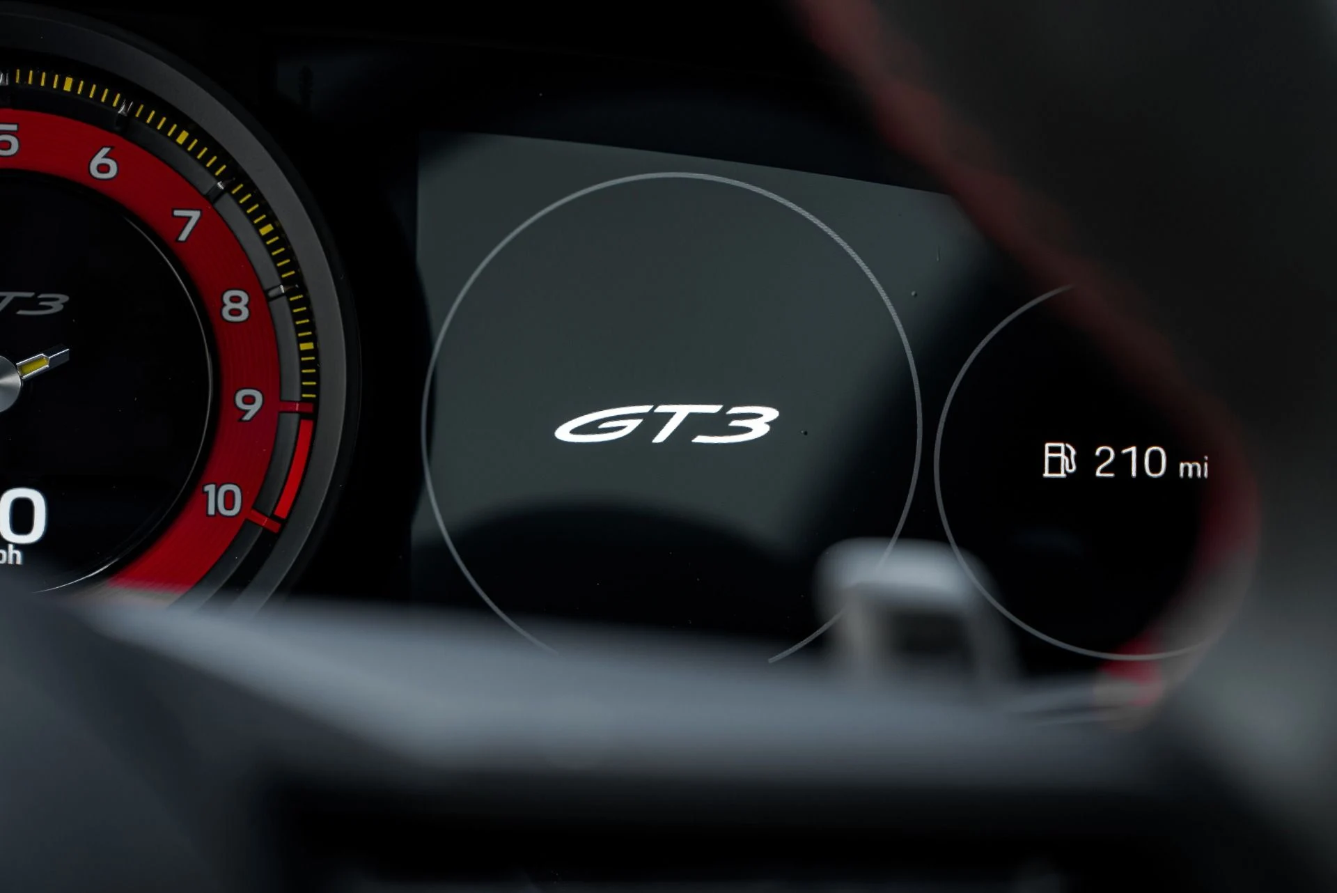 mph059_3011470728_Used_2024_Porsche_911_GT_3_1787768253_009b1046d2