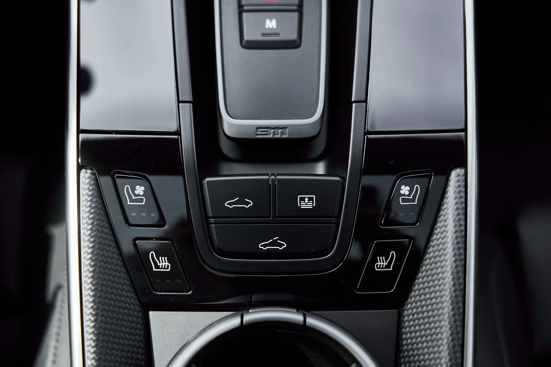 mph059_3064769826_Used_2024_Porsche_911_Turbo_S_1772073717_9a6bde9f02