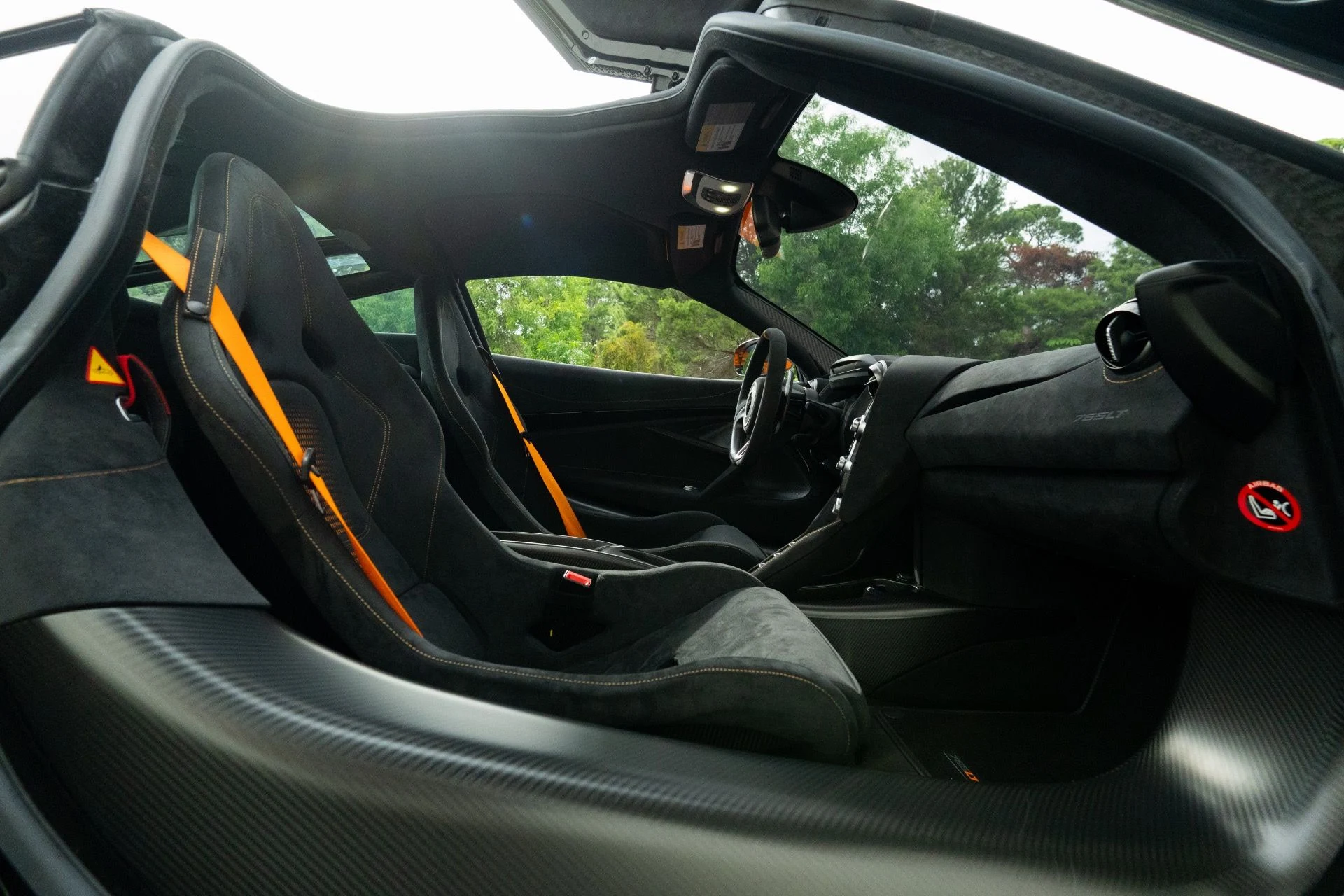 mph059_3070478998_Used_2021_Mc_Laren_765_LT_1757087774_677748ce87