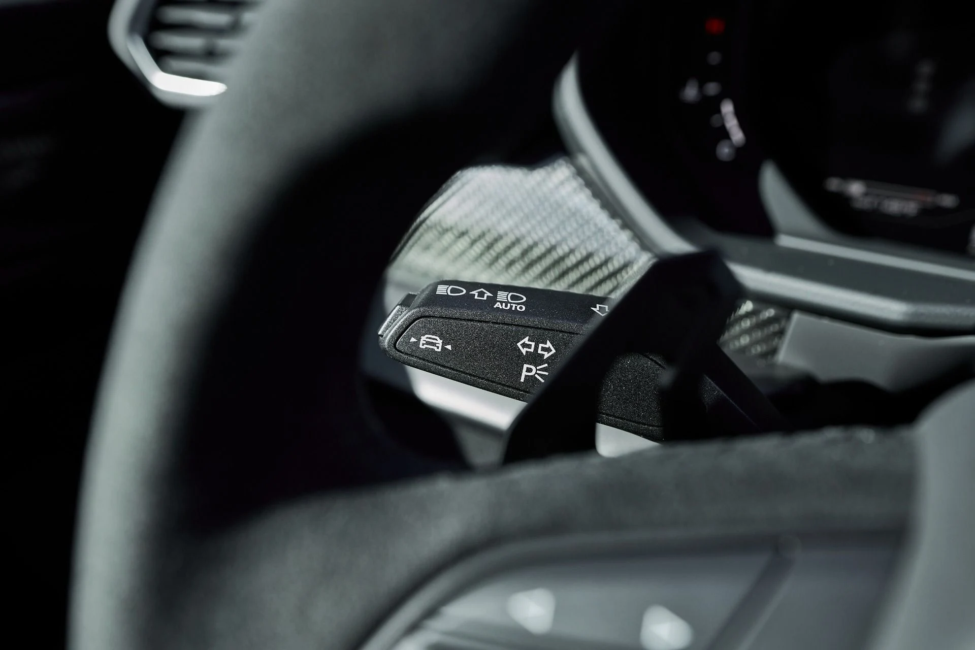 mph059_3071725771_Used_2023_Lamborghini_Urus_Performante_1761860864_520d99ee54