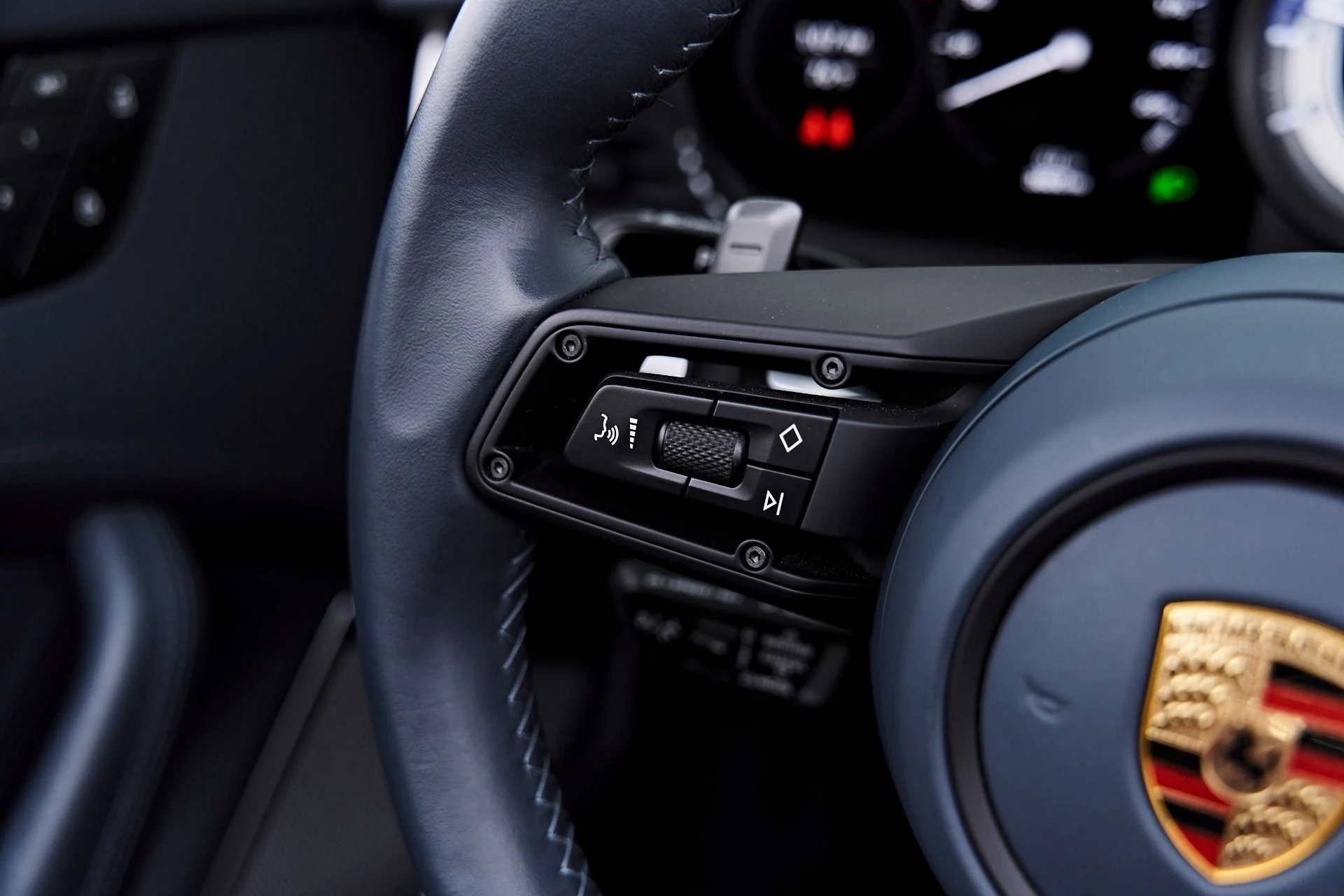 mph059_3103831974_Used_2025_Porsche_911_Turbo_S_1788487008_f67820cfa6