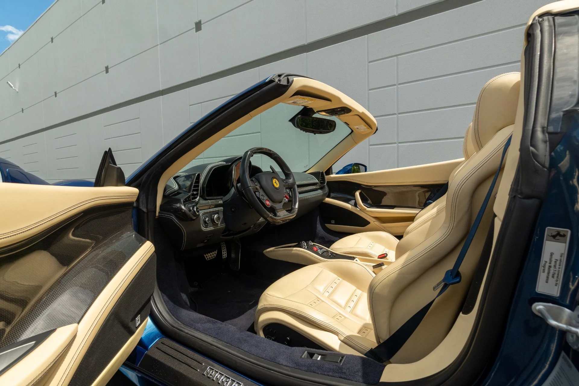 mph059_3118082498_Used_2014_Ferrari_458_Spider_1757965695_ab6fefa64c