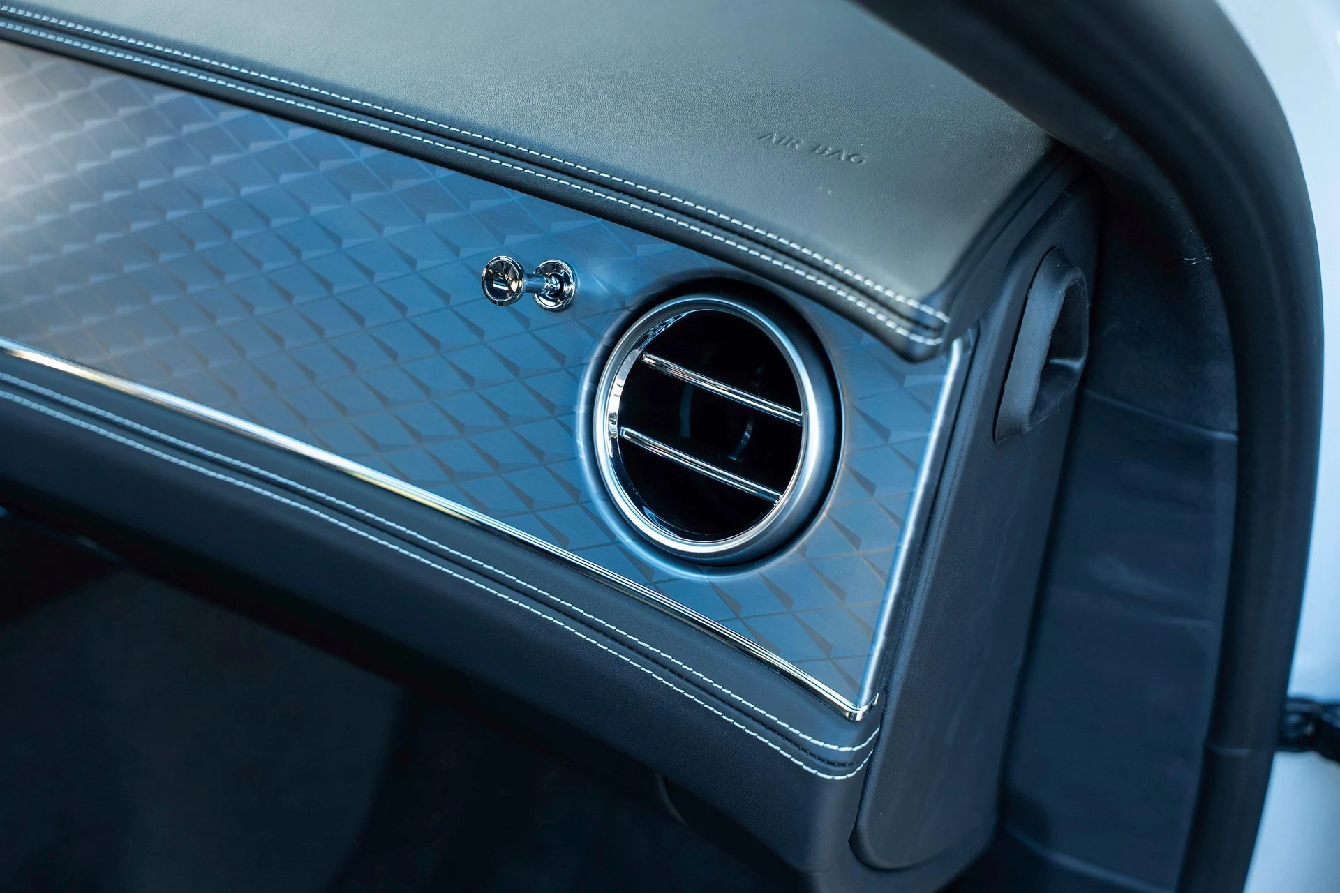 mph059_312045788_462758417_6954bffc4e73cd9f103f4f79_0d97d18412