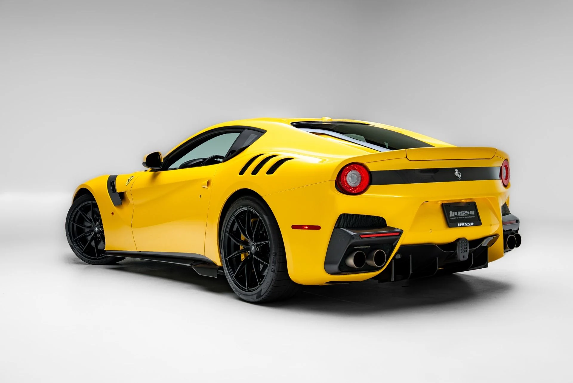 mph059_3142358013_Used_2017_Ferrari_F12tdf_1777399960_53a6fd27be