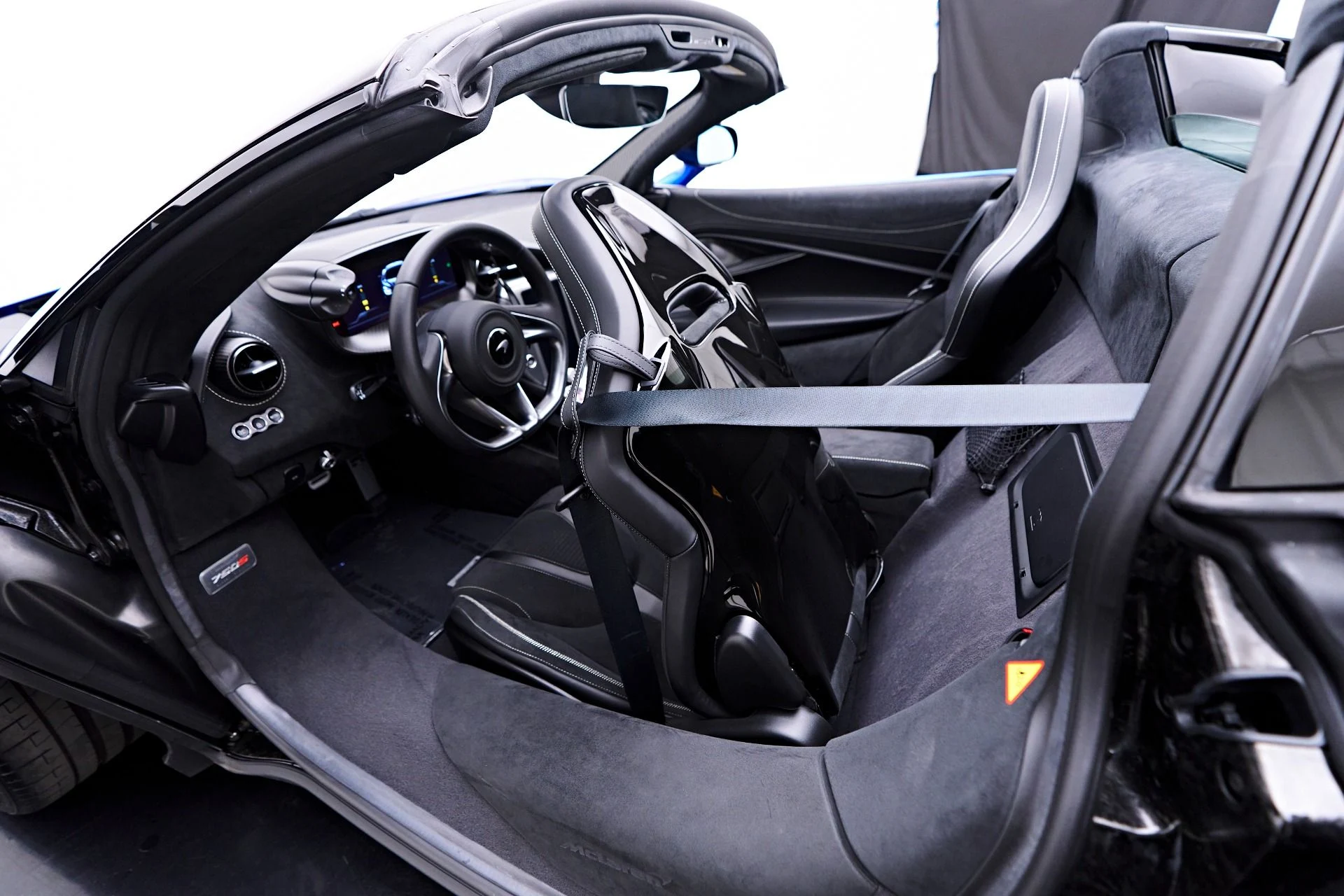 mph059_3147961962_Used_2024_Mc_Laren_750_S_1750817086_5cba4c02bd