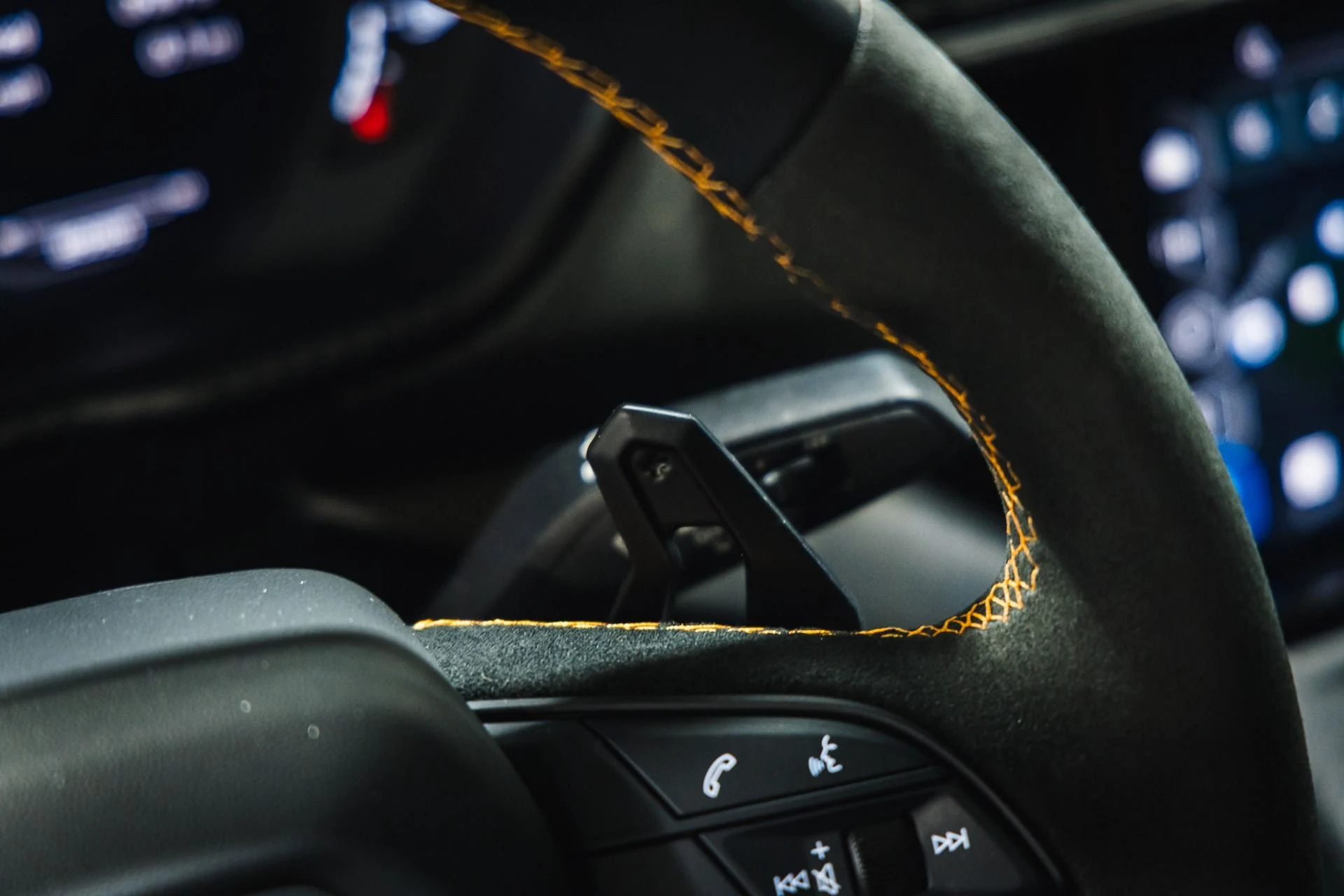 mph059_3162682784_Used_2023_Lamborghini_Urus_Performante_1775866512_ce9d2c64c3