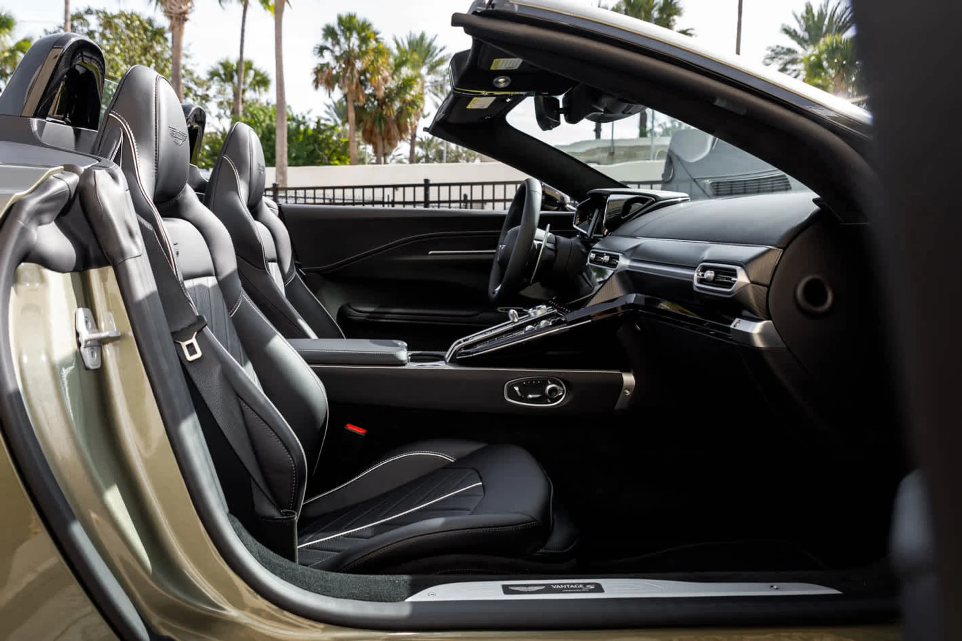 mph059_3181599125_60_38d24101f9