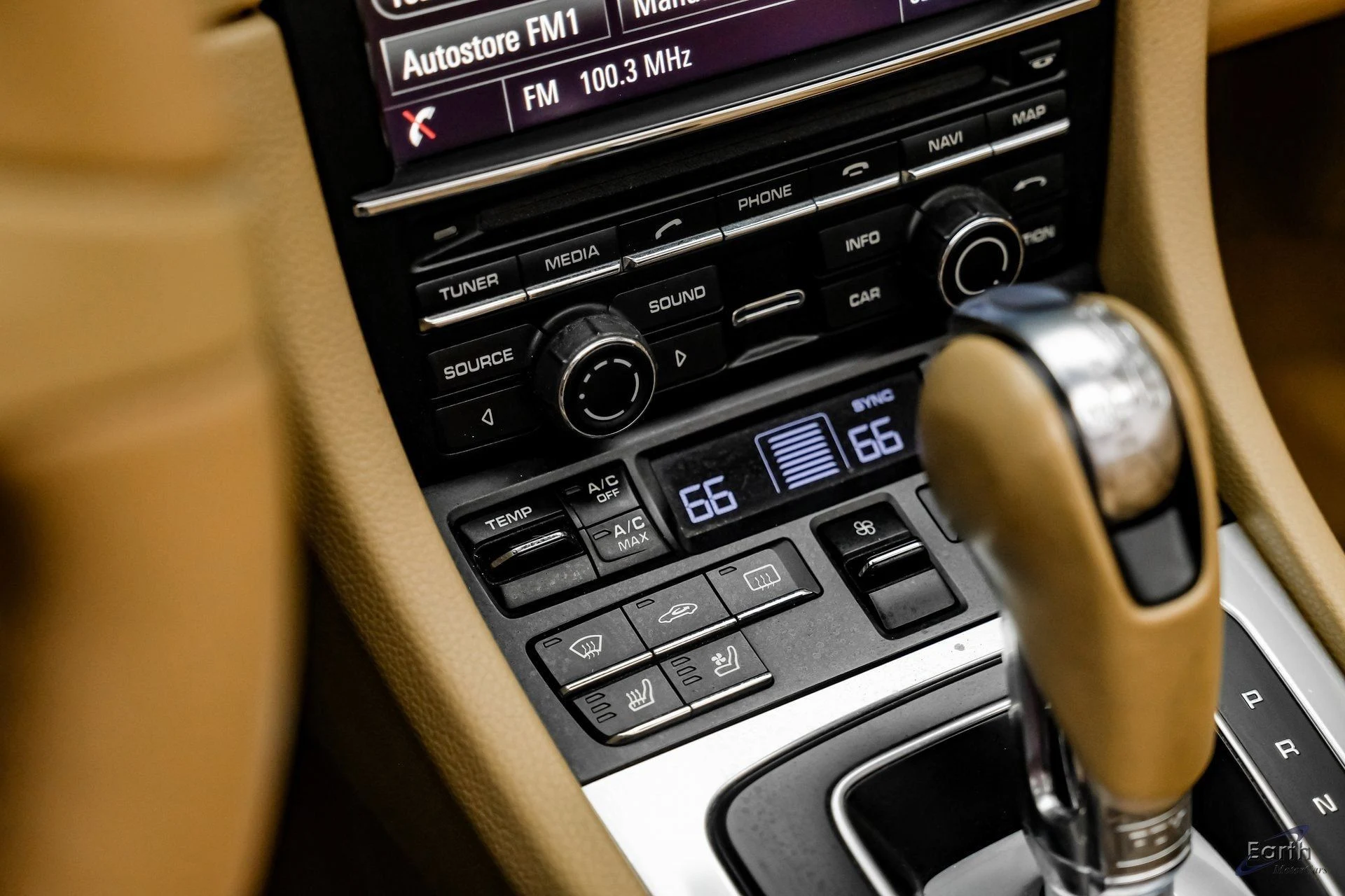 mph059_3201144806_edabd8517067b4c20816decf00dcd642x_07037e70ab