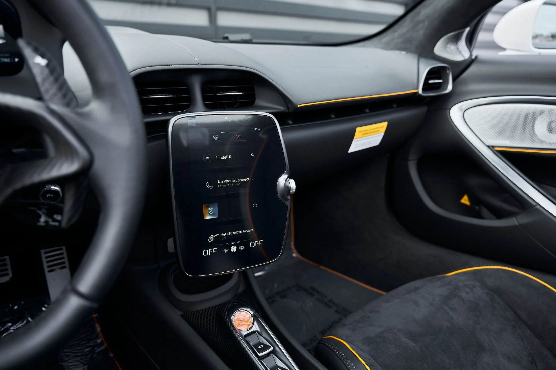 mph059_3220770733_Used_2025_Mc_Laren_Artura_1769221563_3df87e6d19