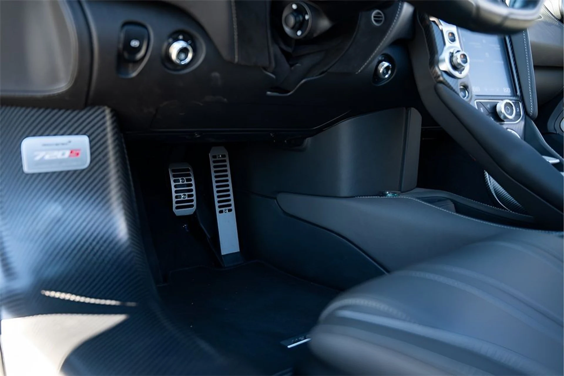 mph059_3223215635_image_61_169307151f