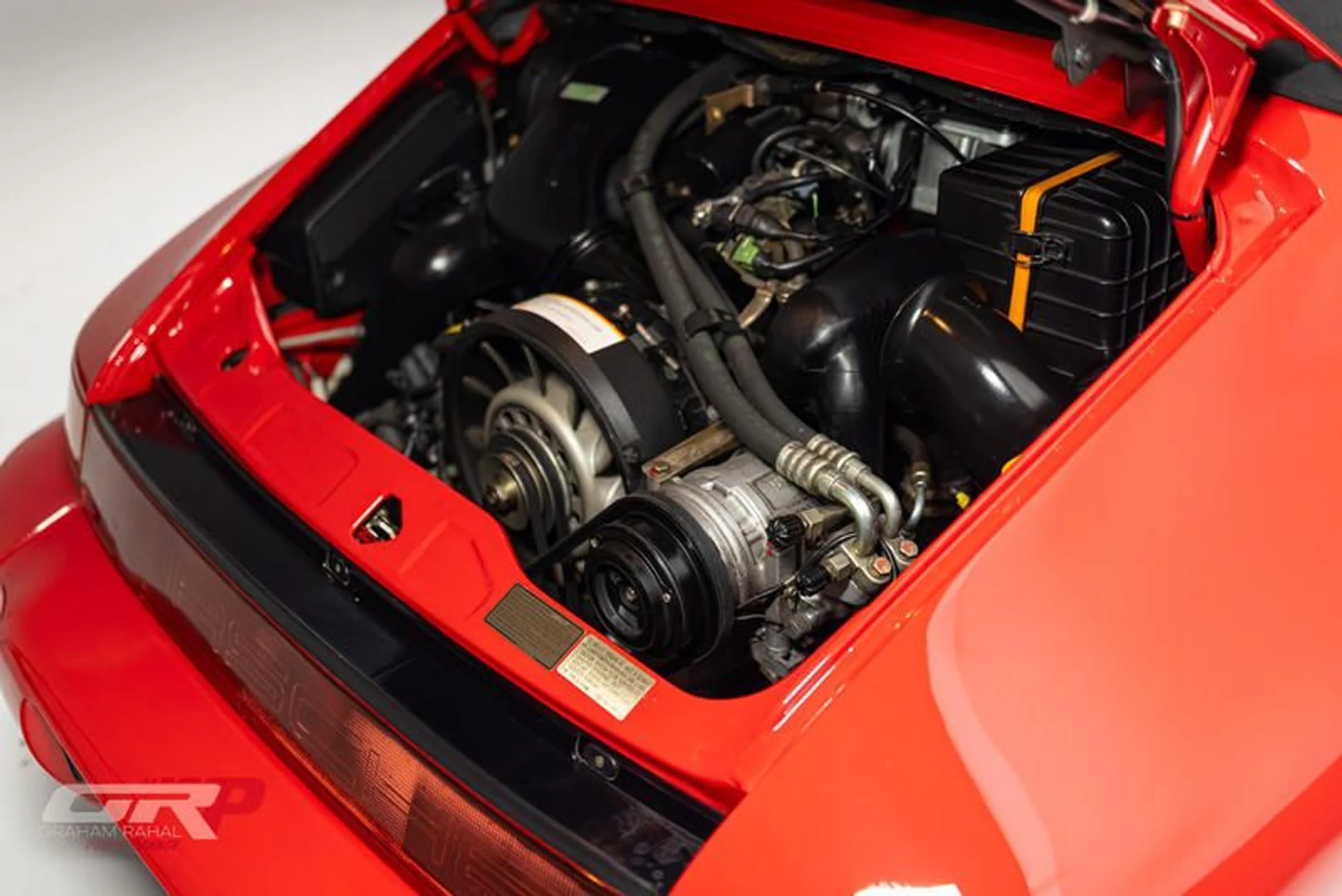 mph059_3351786781_643_C84_E5_4484_492_C_B1_F7_81_B70_B1_D8201_995da7ff0e