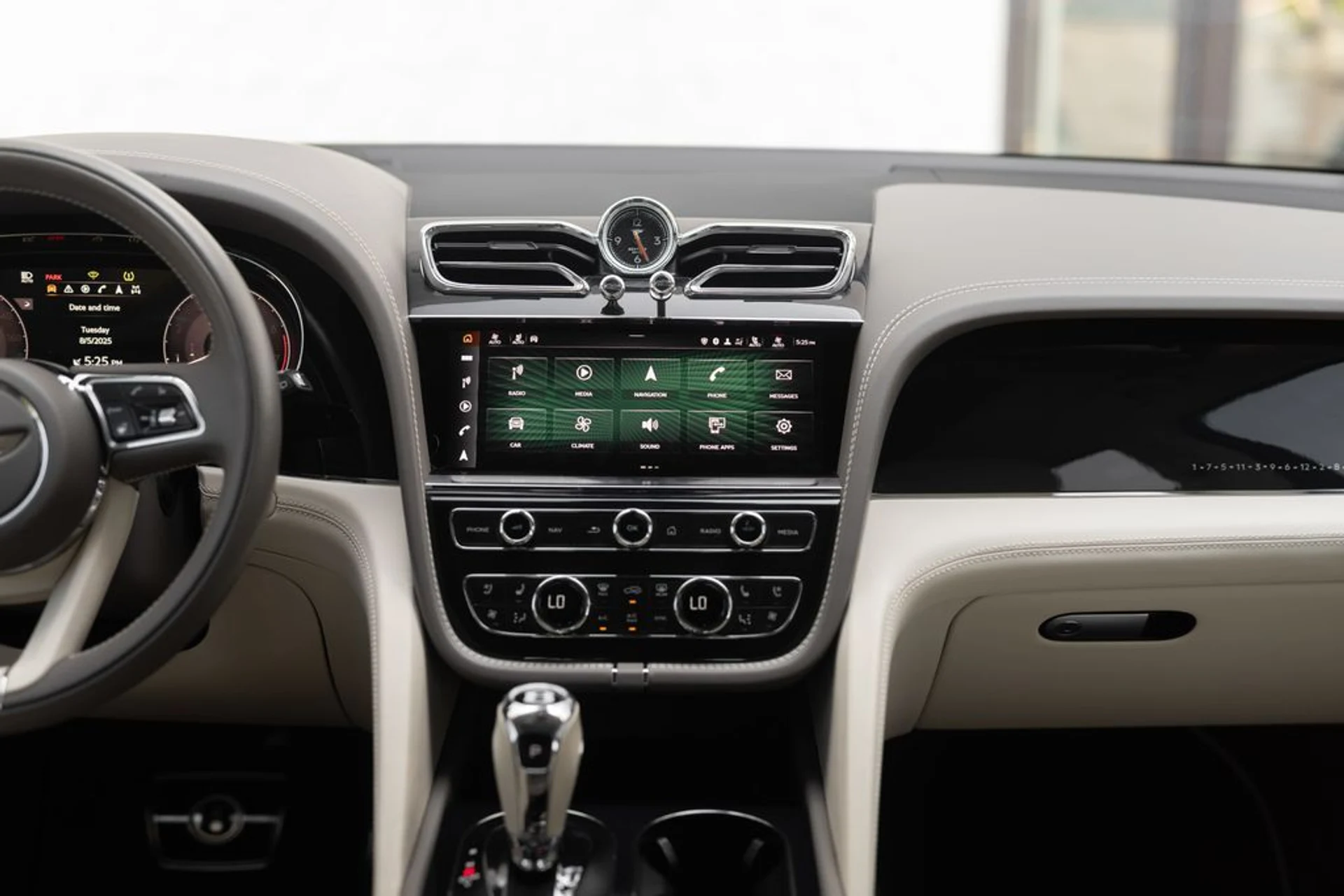 mph059_3357897356_e0250c7b19ba2cbf2c938900d9d0b25fx_93668dfdba