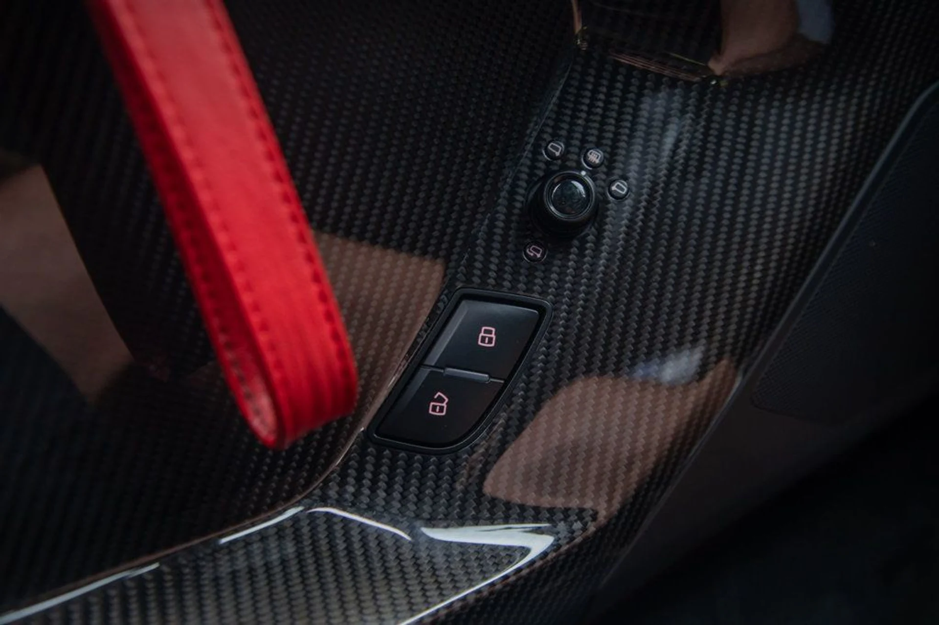 mph059_3368679810_22508550_60_1024_072540498e