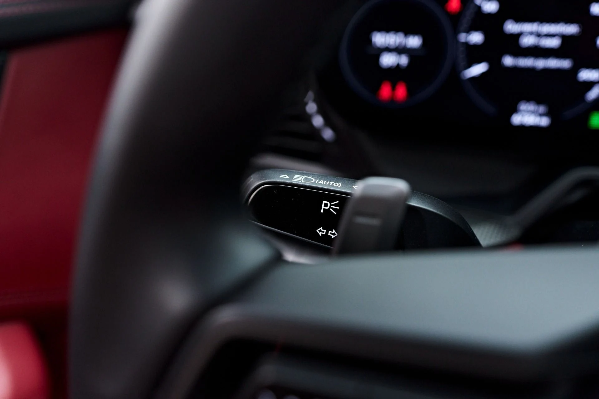 mph059_3377454316_Used_2023_Porsche_911_Carrera_4_S_1757702423_4ba4e56afb