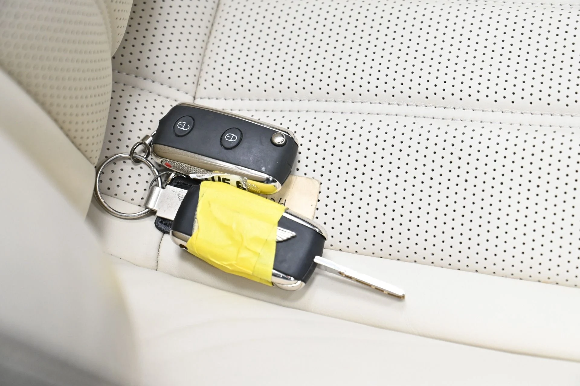 mph059_3388968570_Used_2014_Bentley_Continental_GTC_1751565592_49d16d8af7